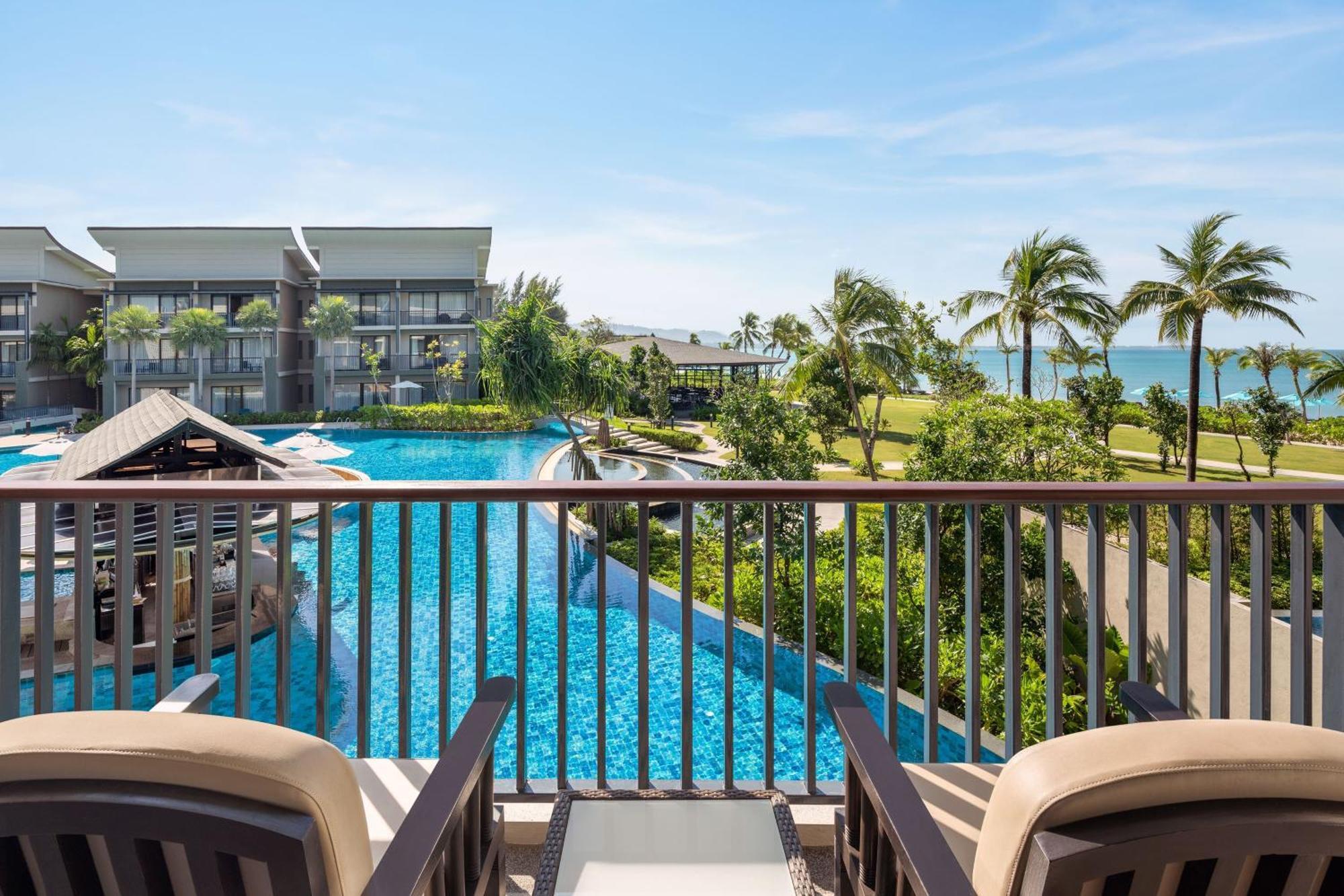 Le Meridien & Khao Lak