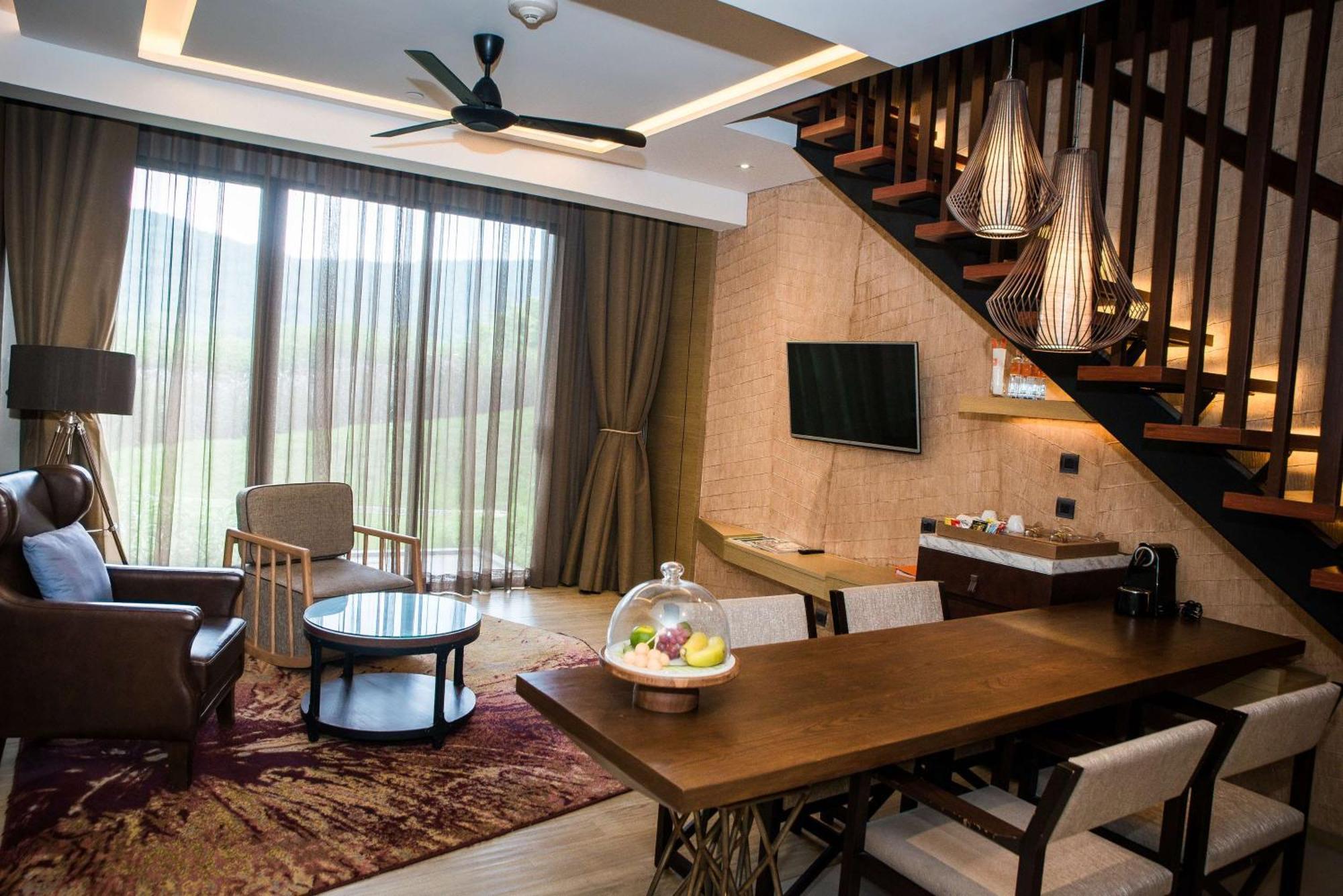 Hotel Dusitd2 Khao Yai 4*