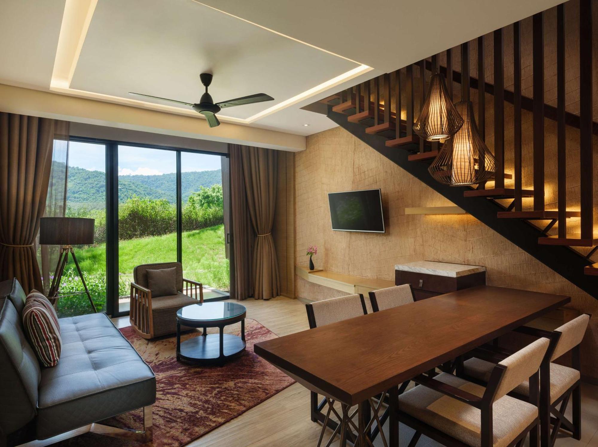 Dusitd2 Khao Yai 4*