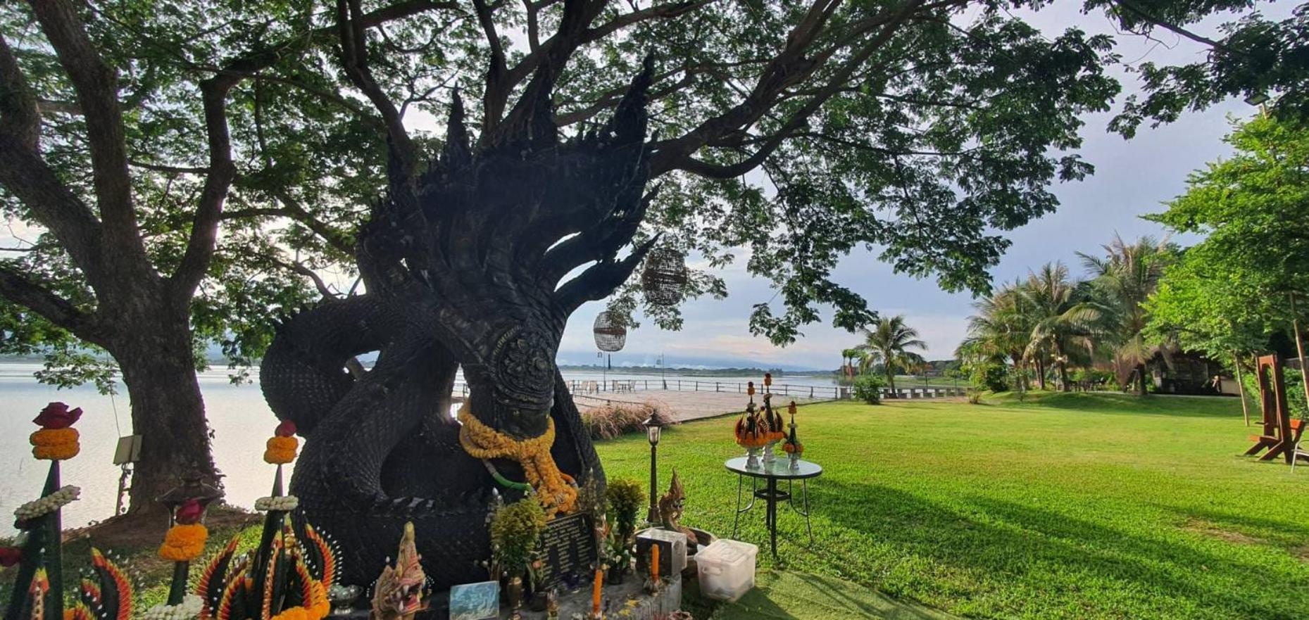 Resort Naga Tara Boutique Phayao