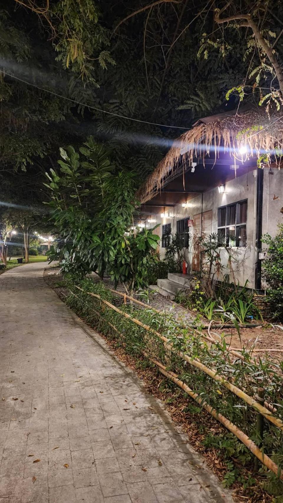Resort Naga Tara Boutique Phayao