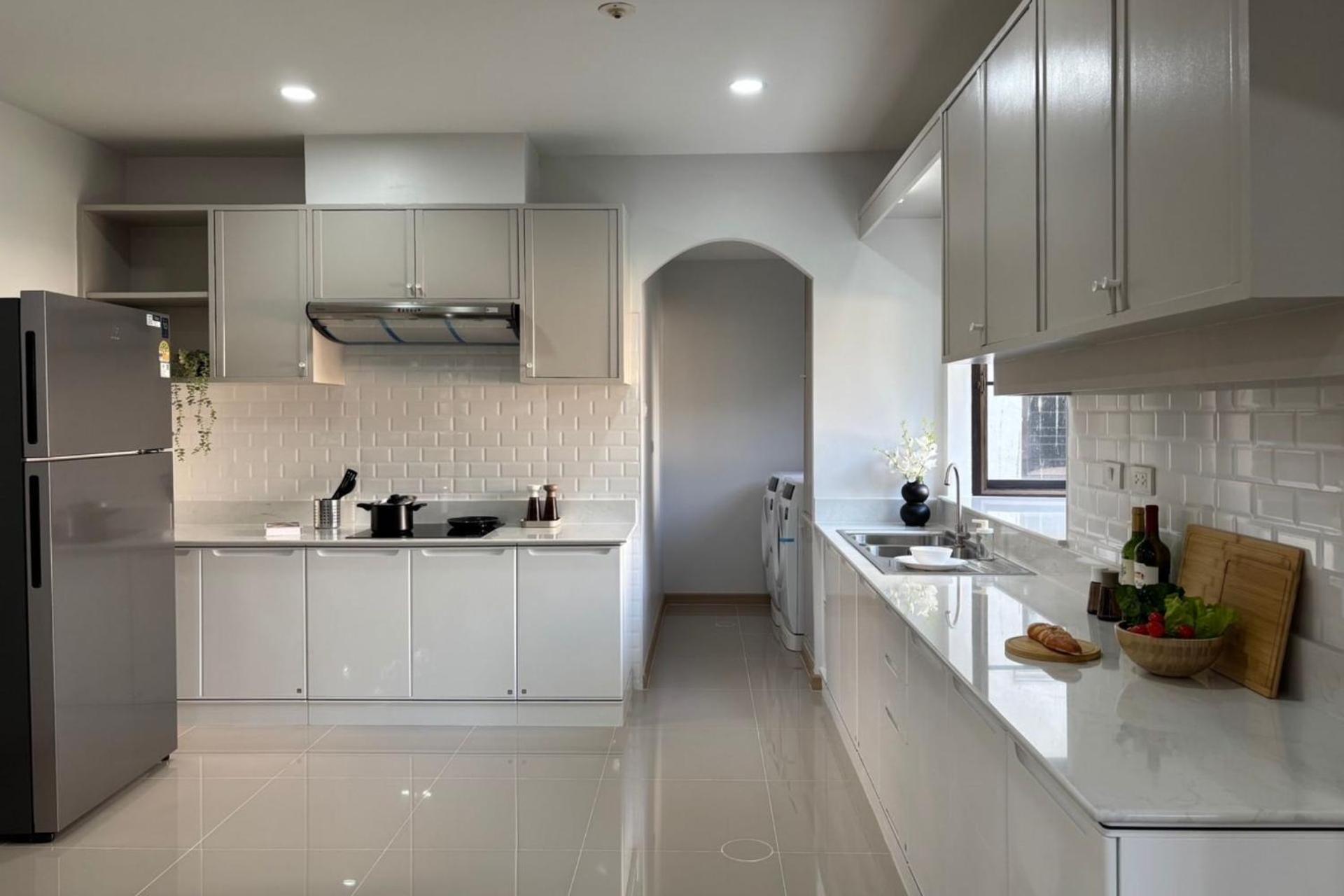 Seastar And Service Hotel 3*