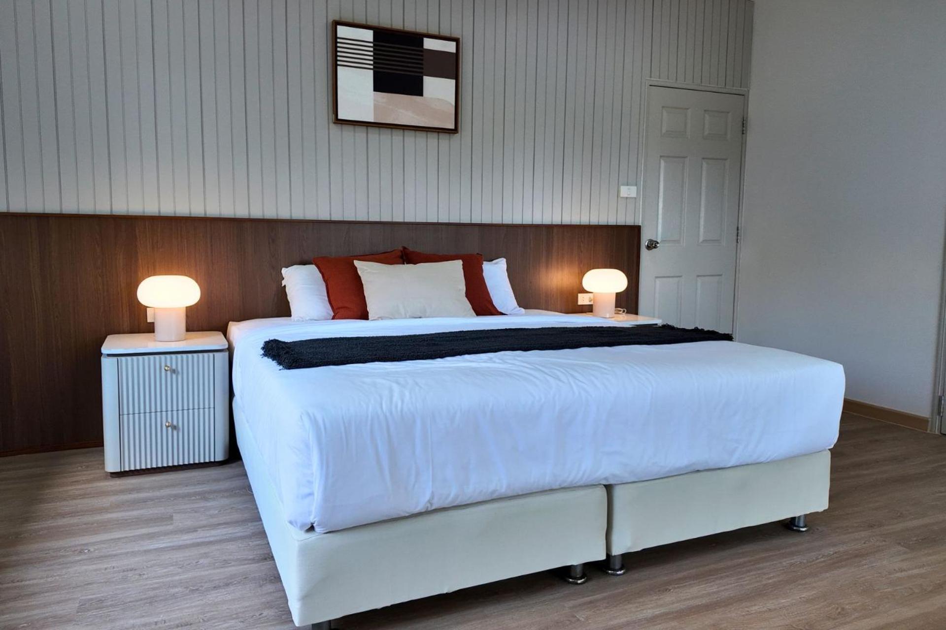 Seastar And Service 3*