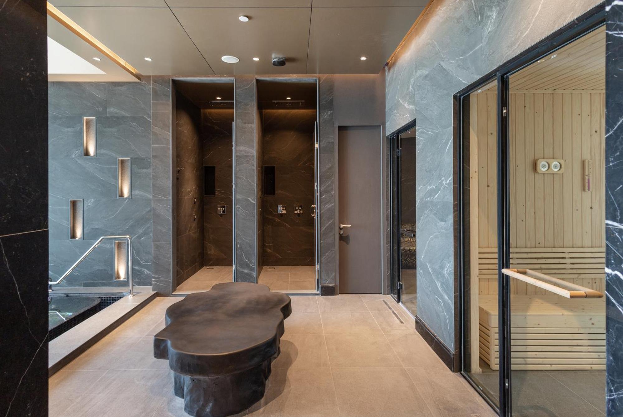 Grande Centre Point Lumphini Hotel 5*