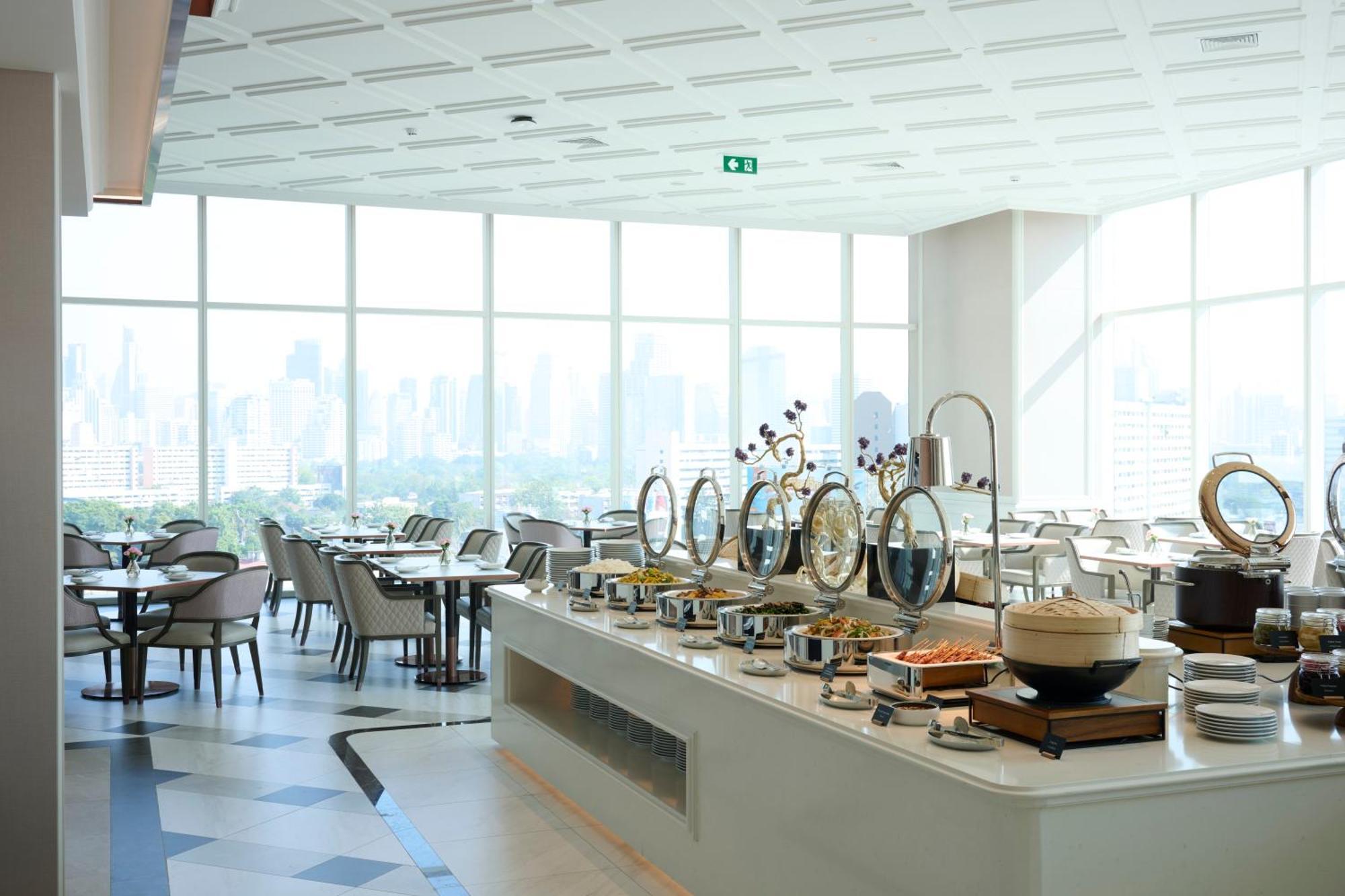 Grande Centre Point Lumphini Hotel 5*