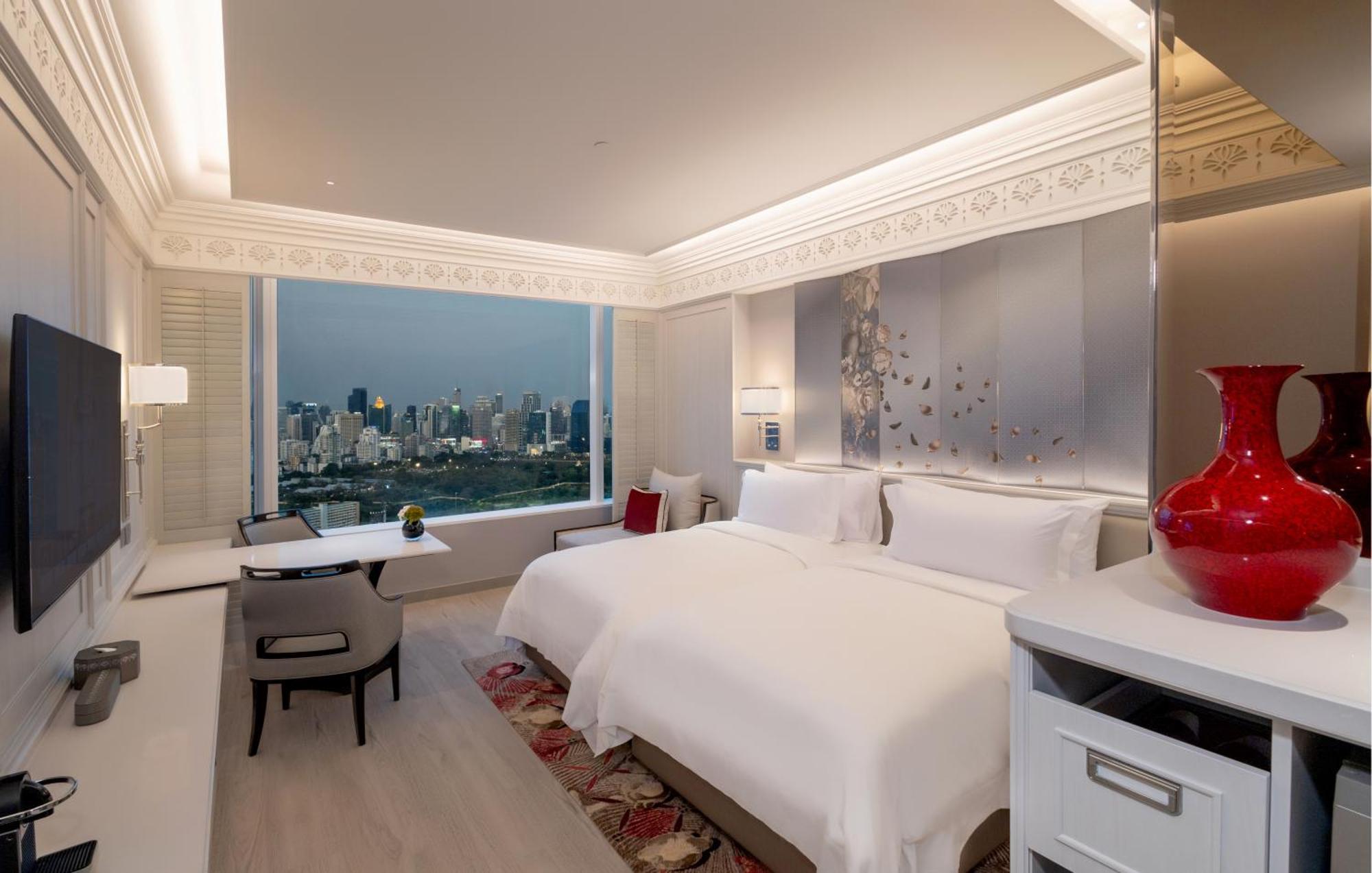 Hotel Grande Centre Point Lumphini 5*