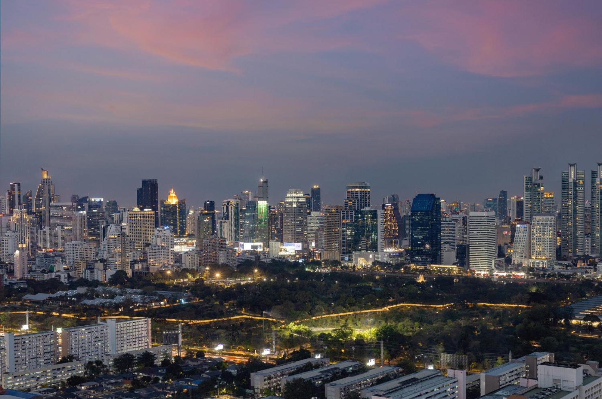 Grande Centre Point Lumphini Hotel