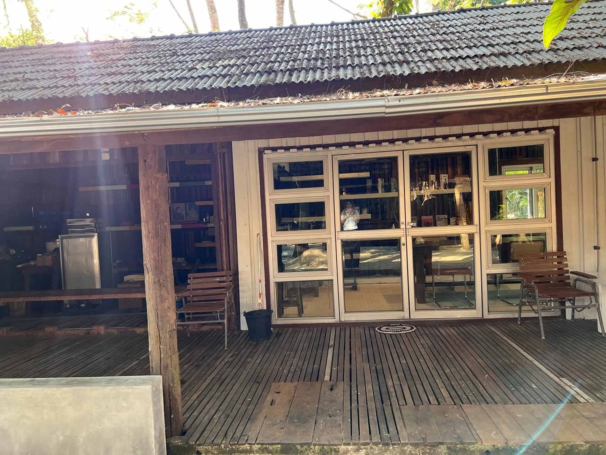 Pang Mai Hotel