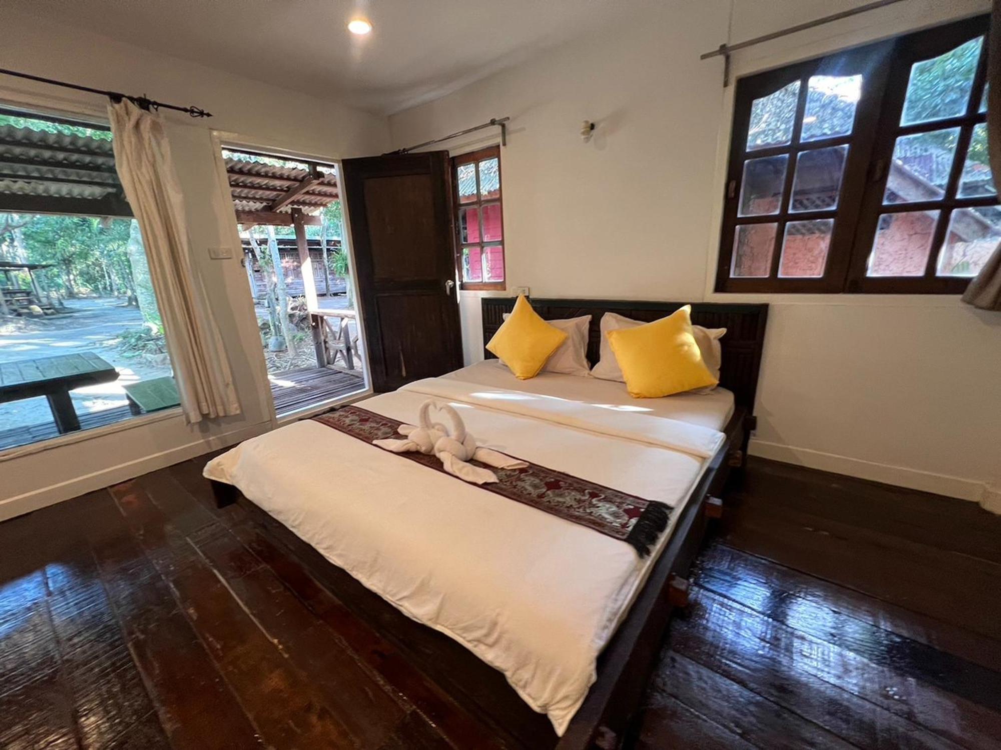 Hotel Pang Mai *