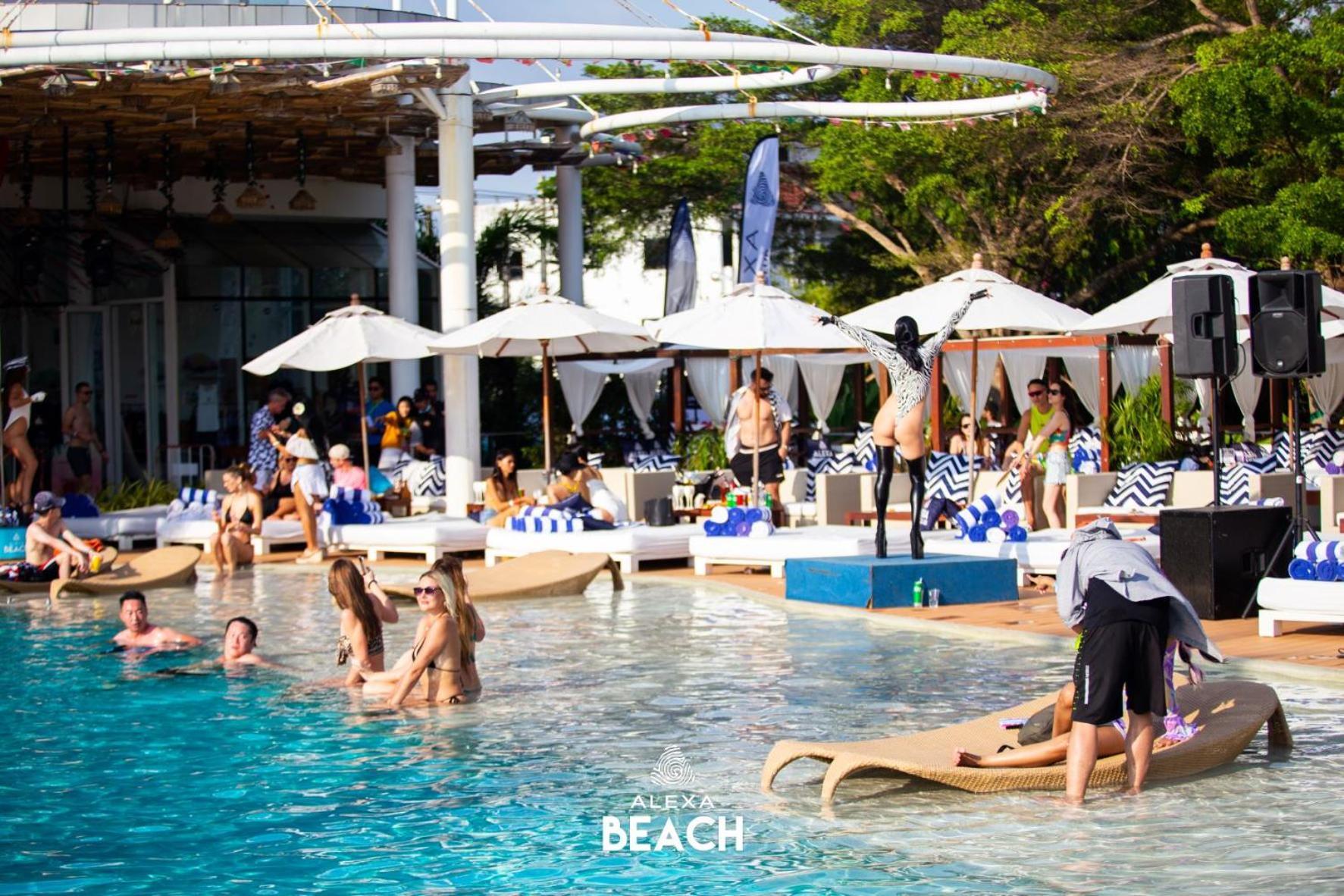 Resort Pinnacle Grand Jomtien And Club Na Chom Thian