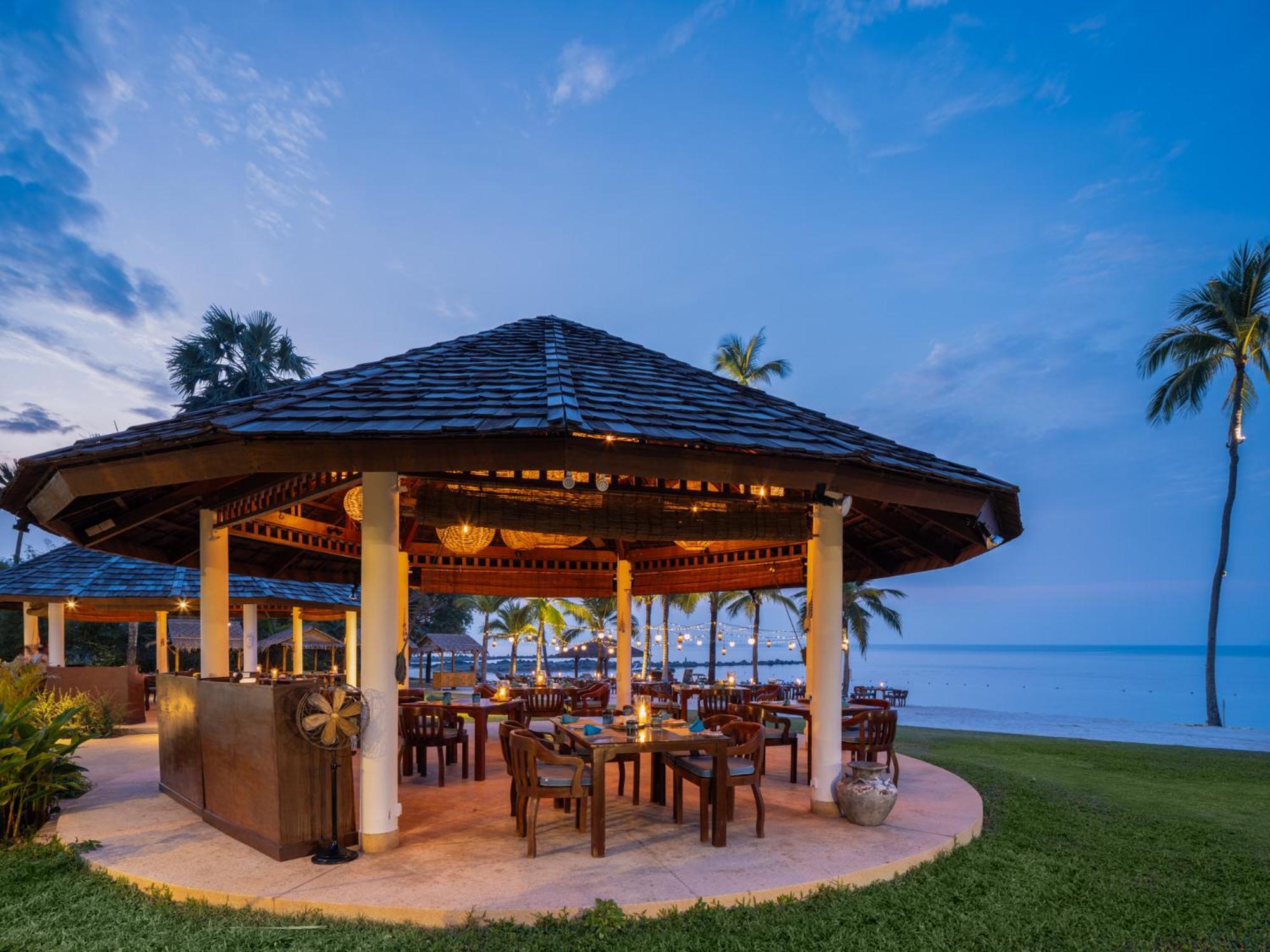 Resort Napasai Samui Mae Nam
