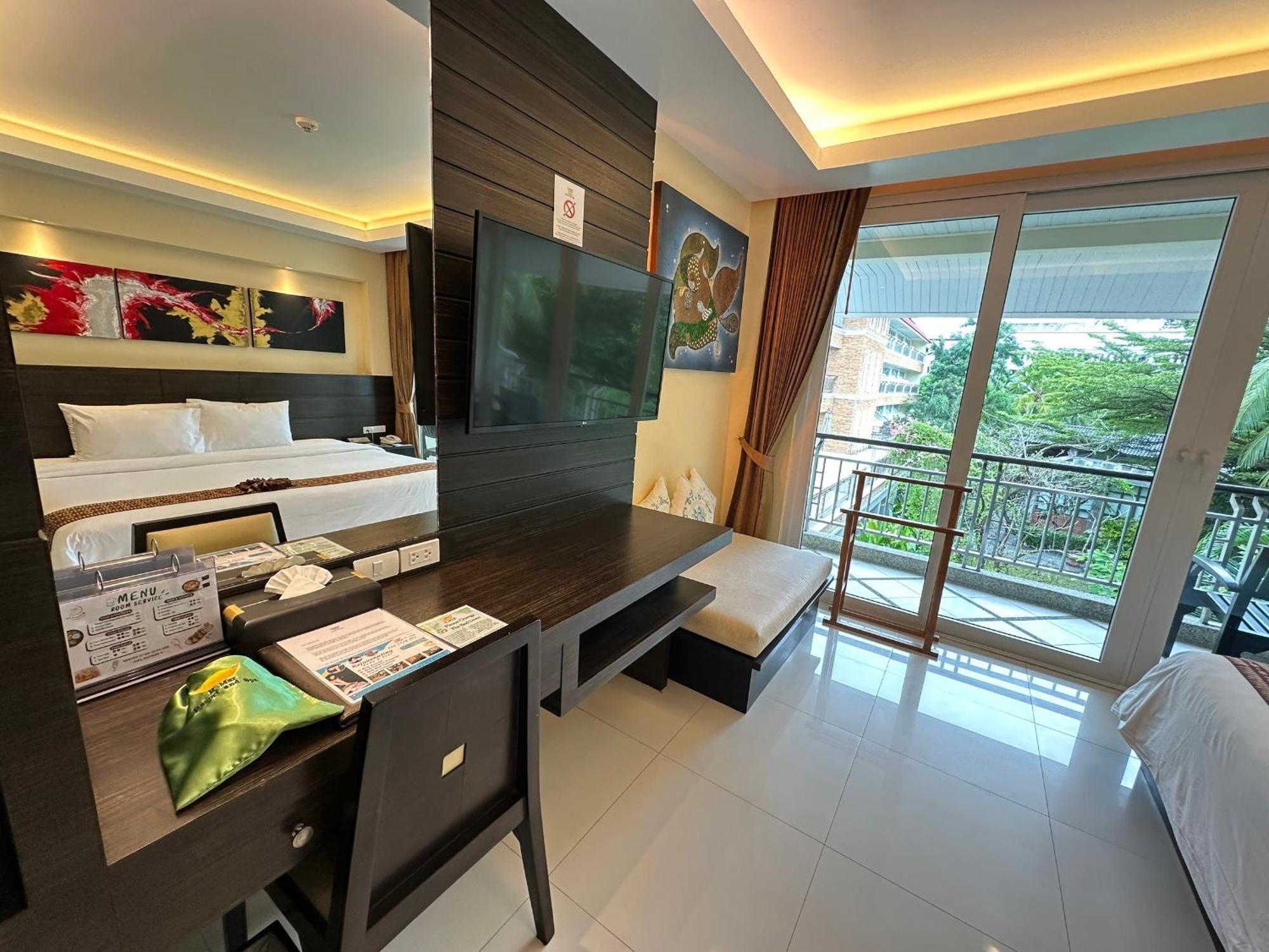 Hotel R-Mar Resort And Spa Patong, Phuket 4*