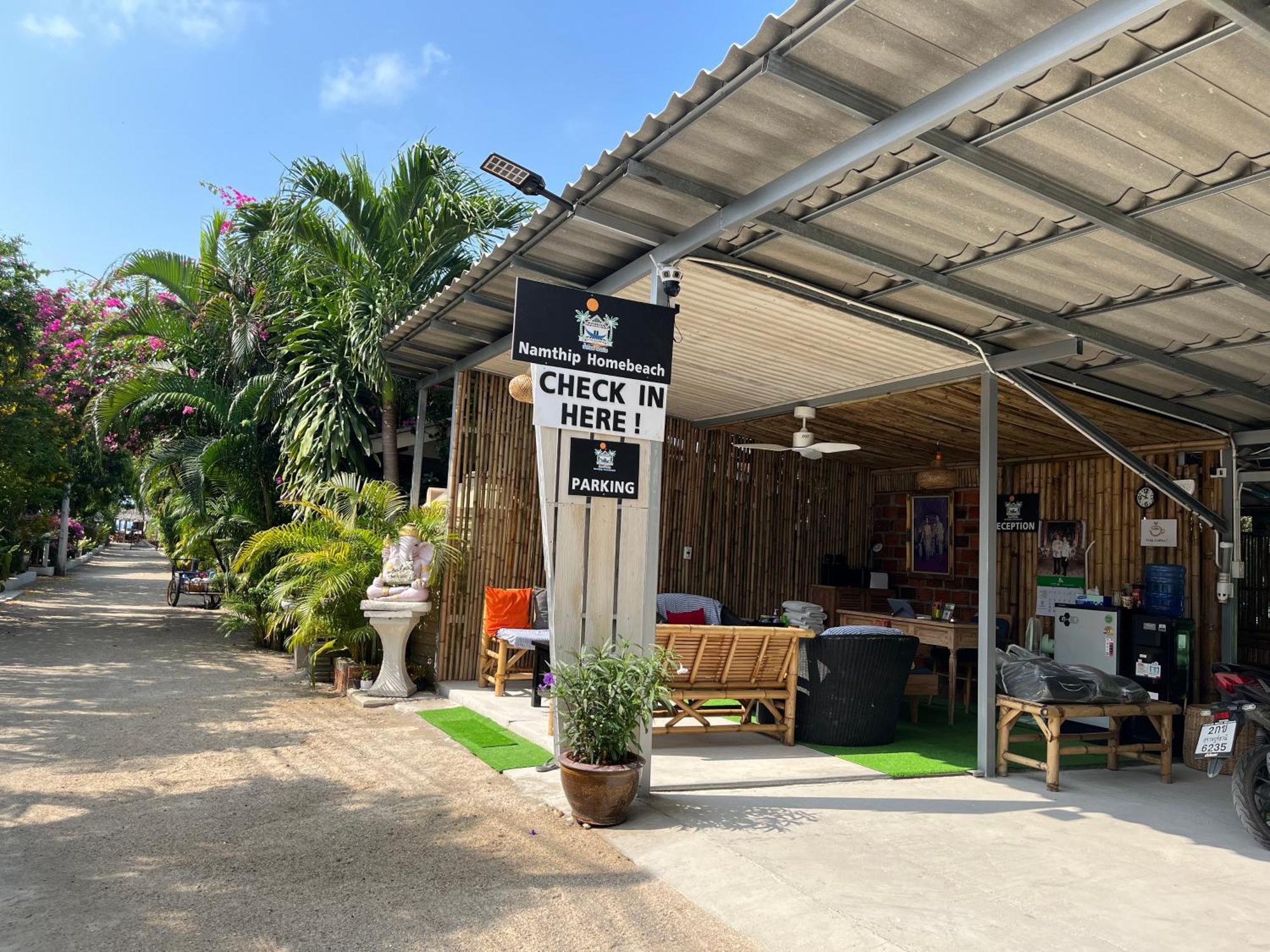 Lodge Namthip Homebeach Baan Tai