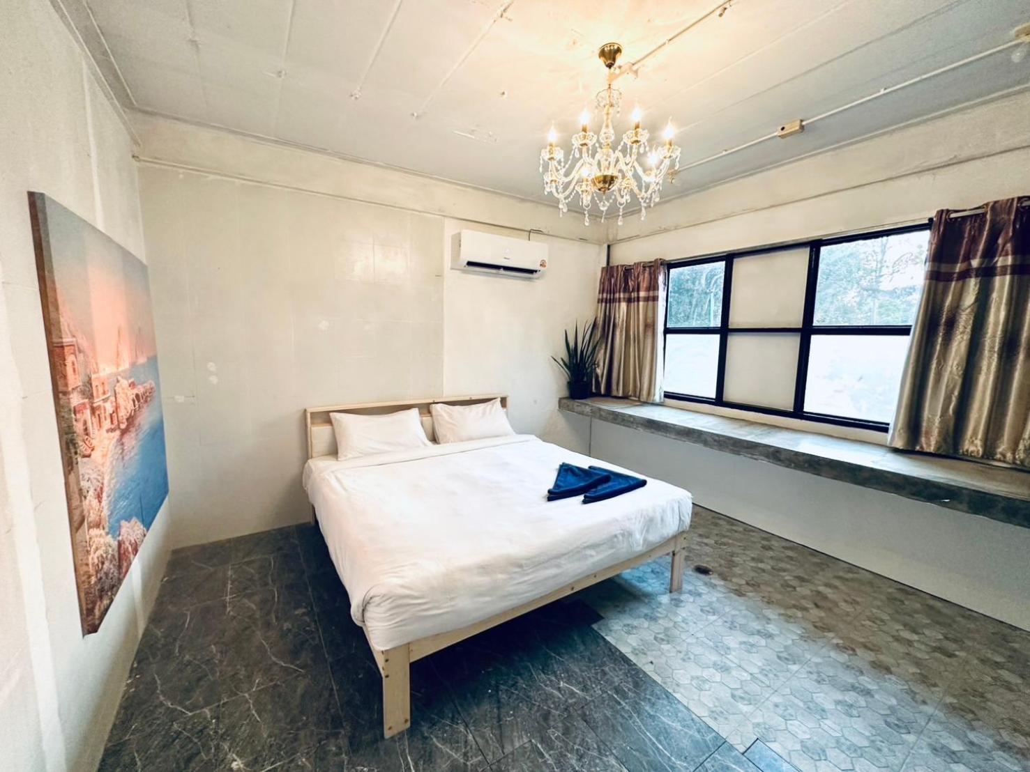 Kohchang Stayin Premium In Street Market 5* Koh Chang