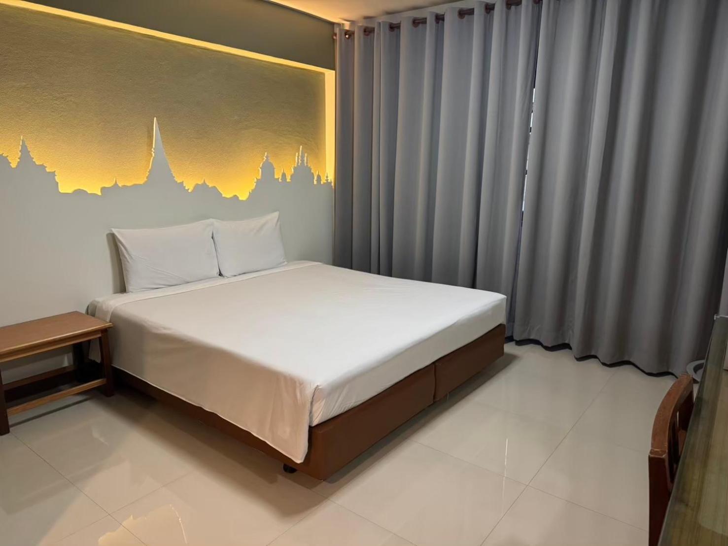 Sun Hotel 3*