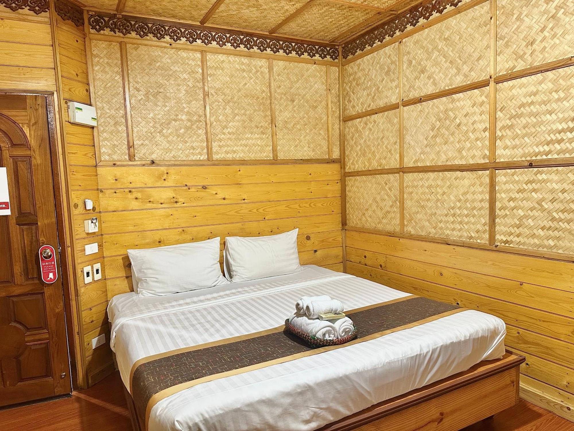 Montri Donmuang 2* Banguecoque