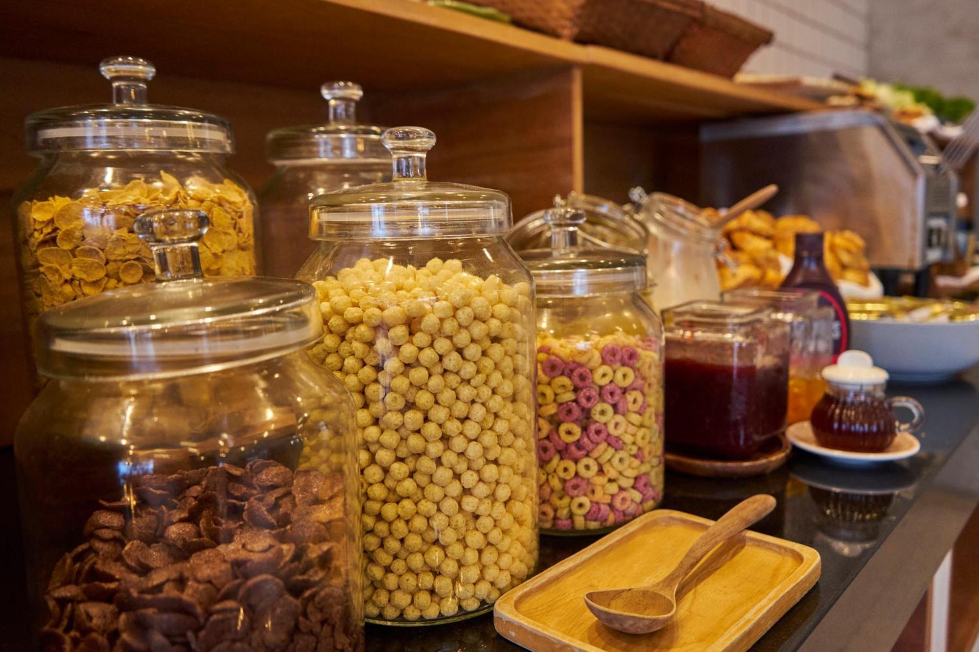 Escape - New Look & Improved Mae Nam