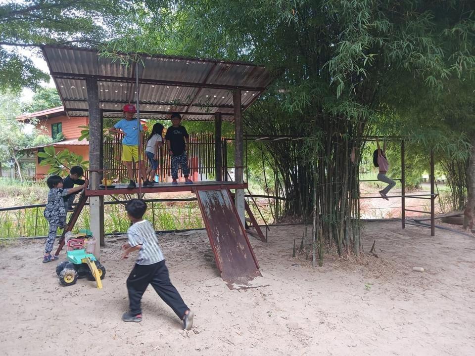 Baan Nork บ้านนอก Farm stay Nong Nam Daeng