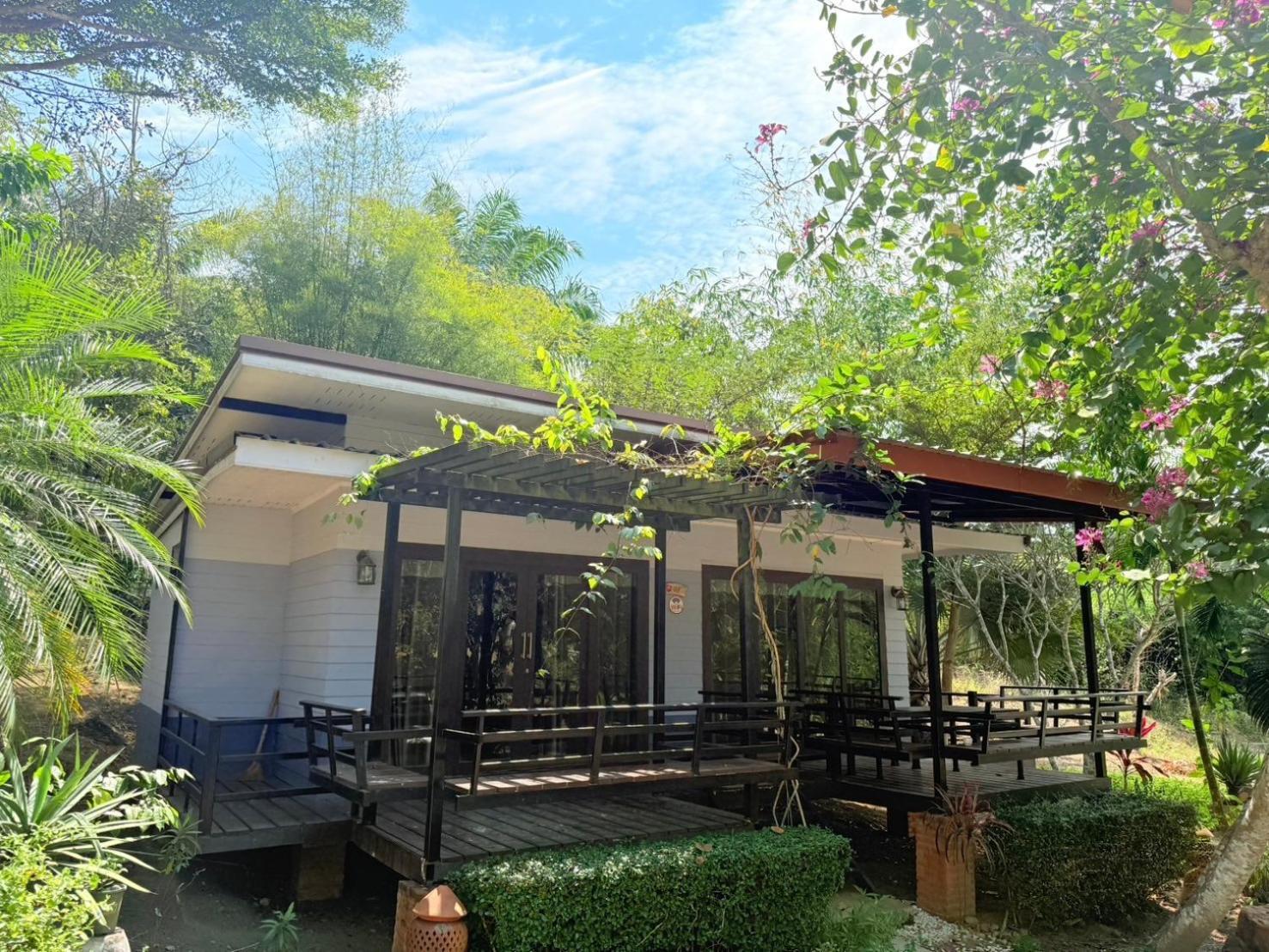 Baan Suan Hill Resort
