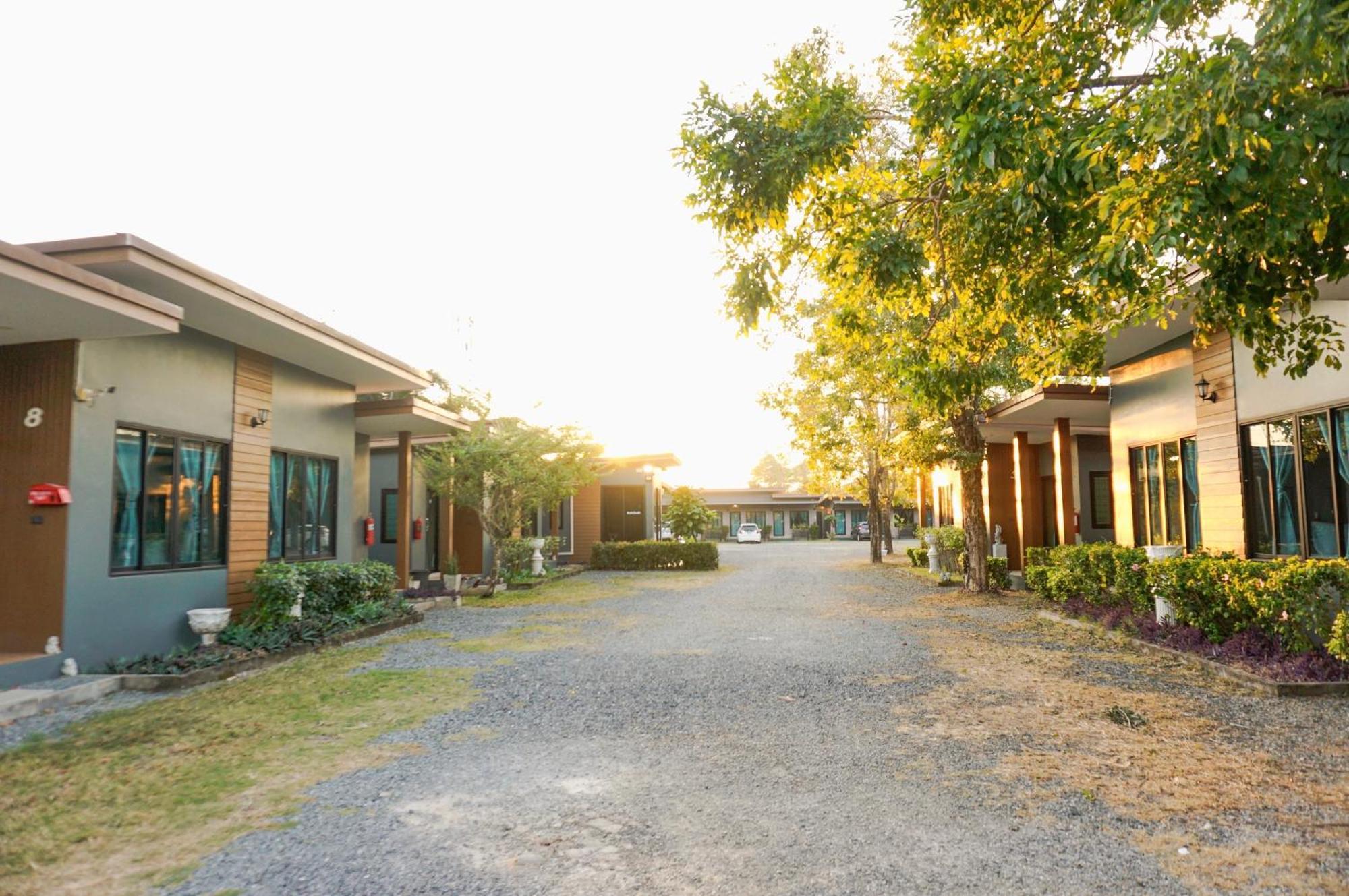 Resort Lamer