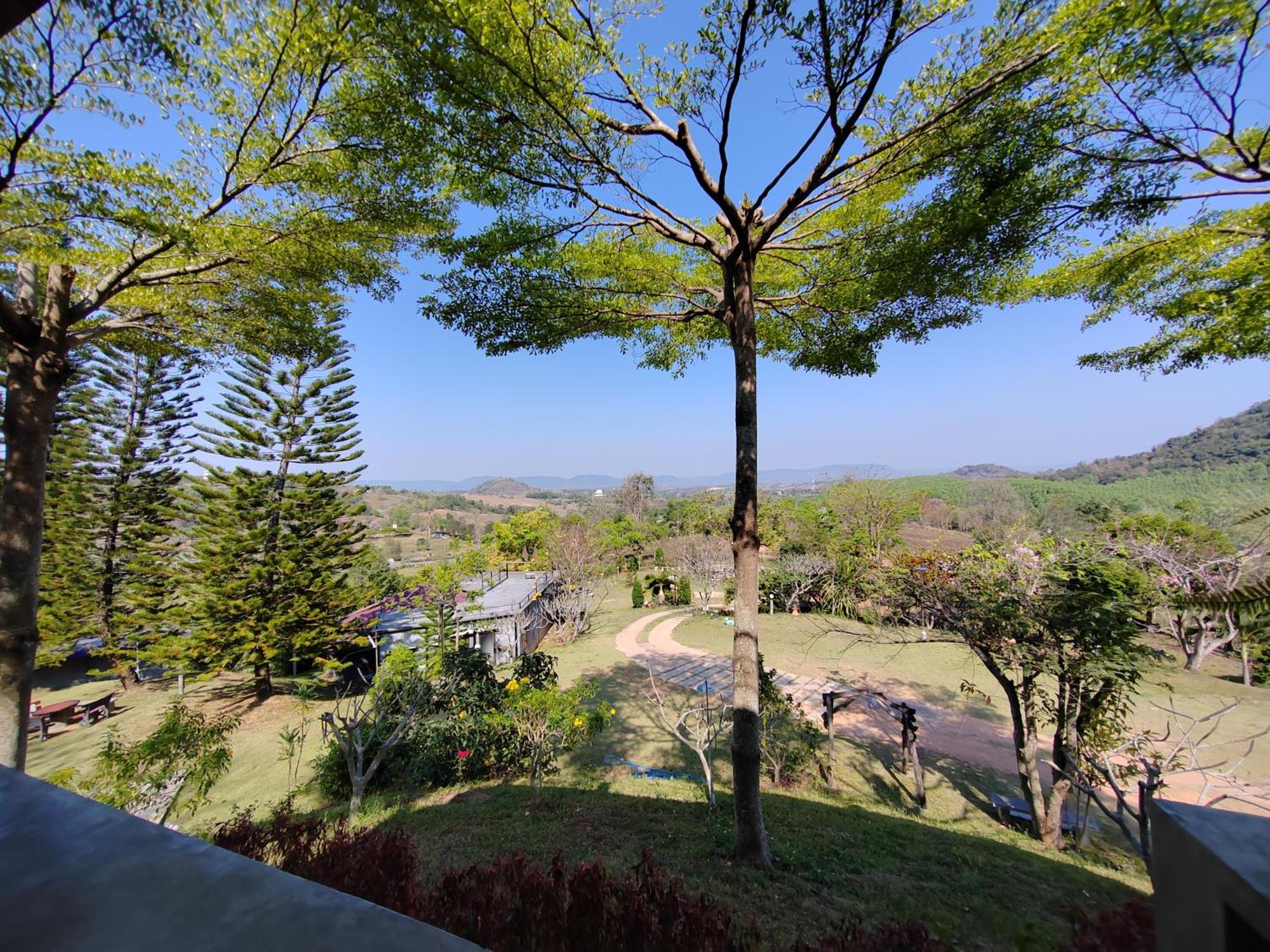 Homestay Baan Suan Plearndara