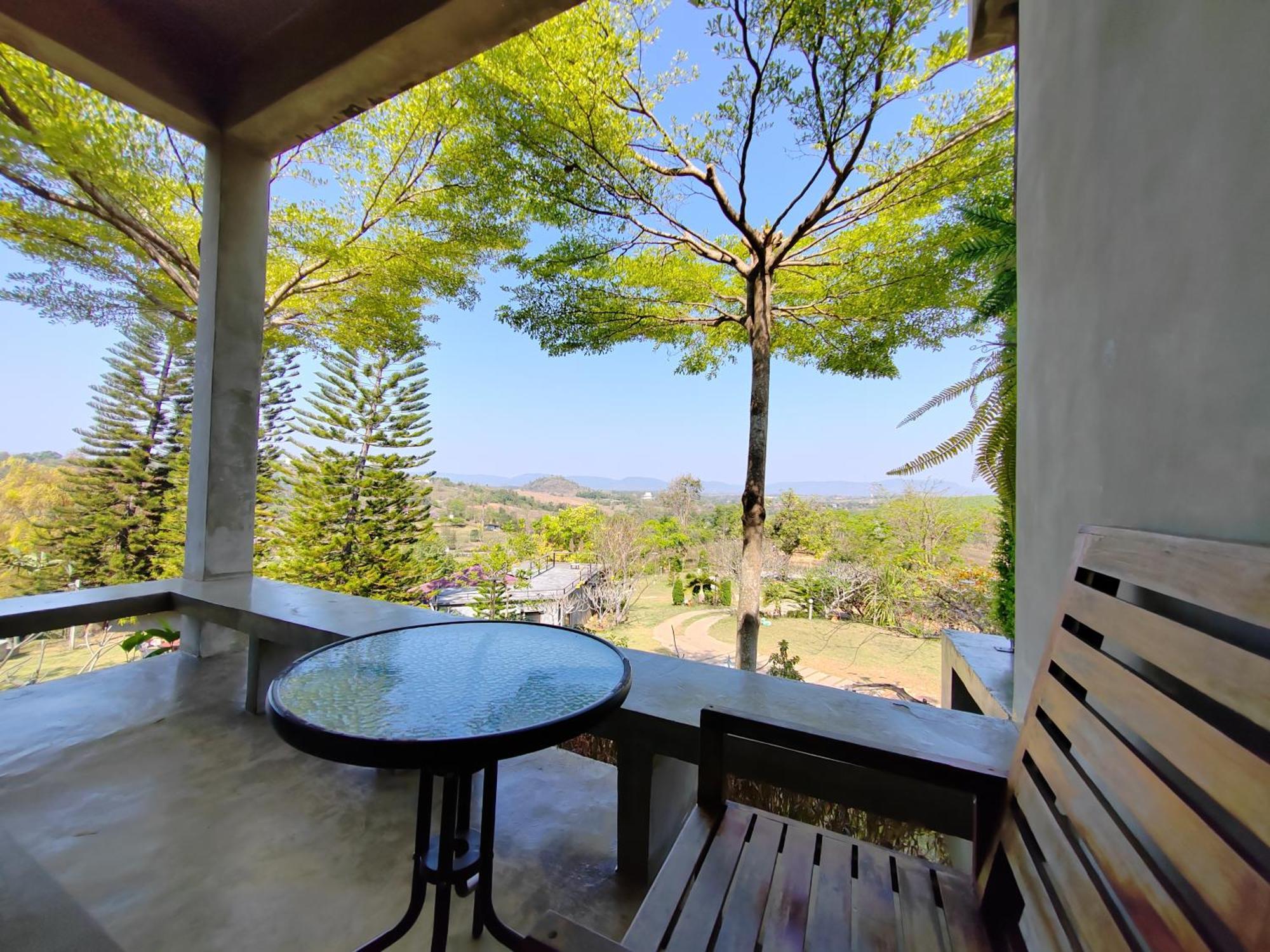Baan Suan Plearndara Homestay *