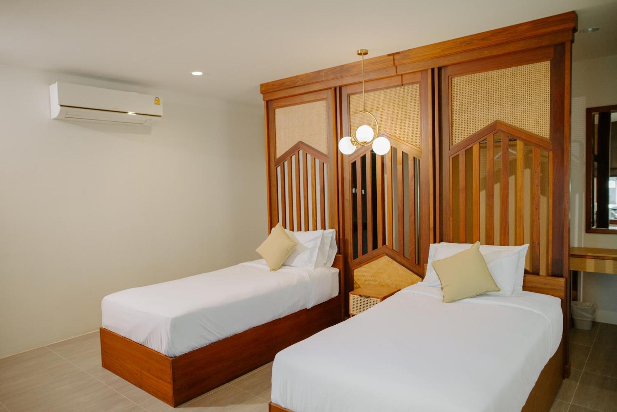 Ellipse Boutique Phayao