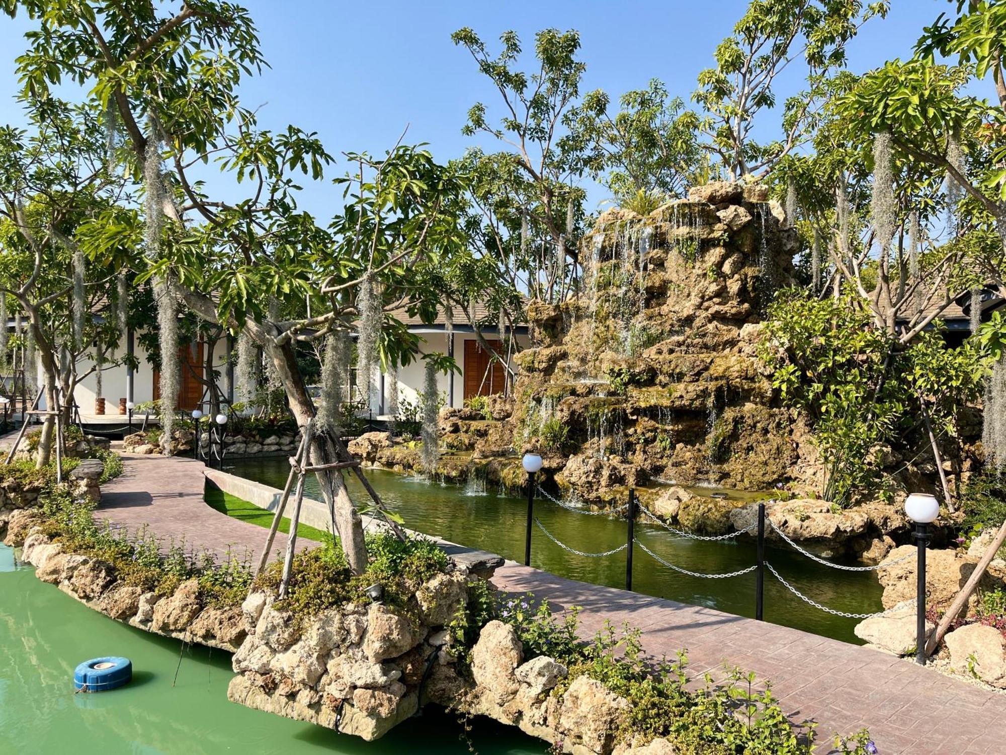 Resort Ellipse Boutique Phayao