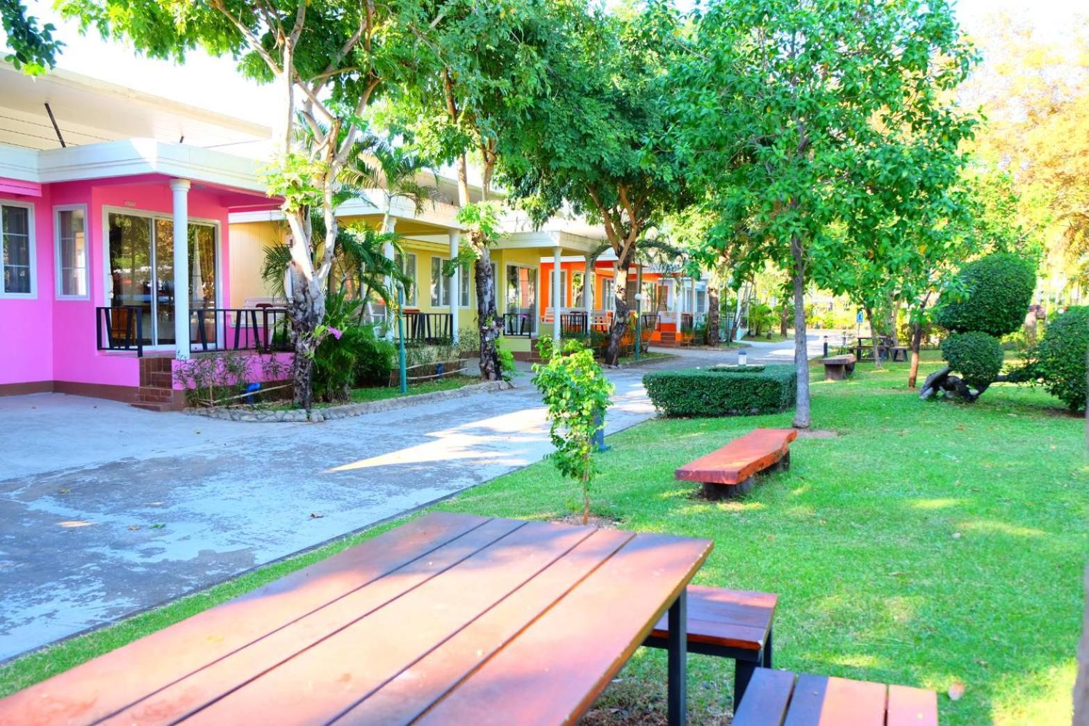 New Travel & Resort Chao Lao Beach