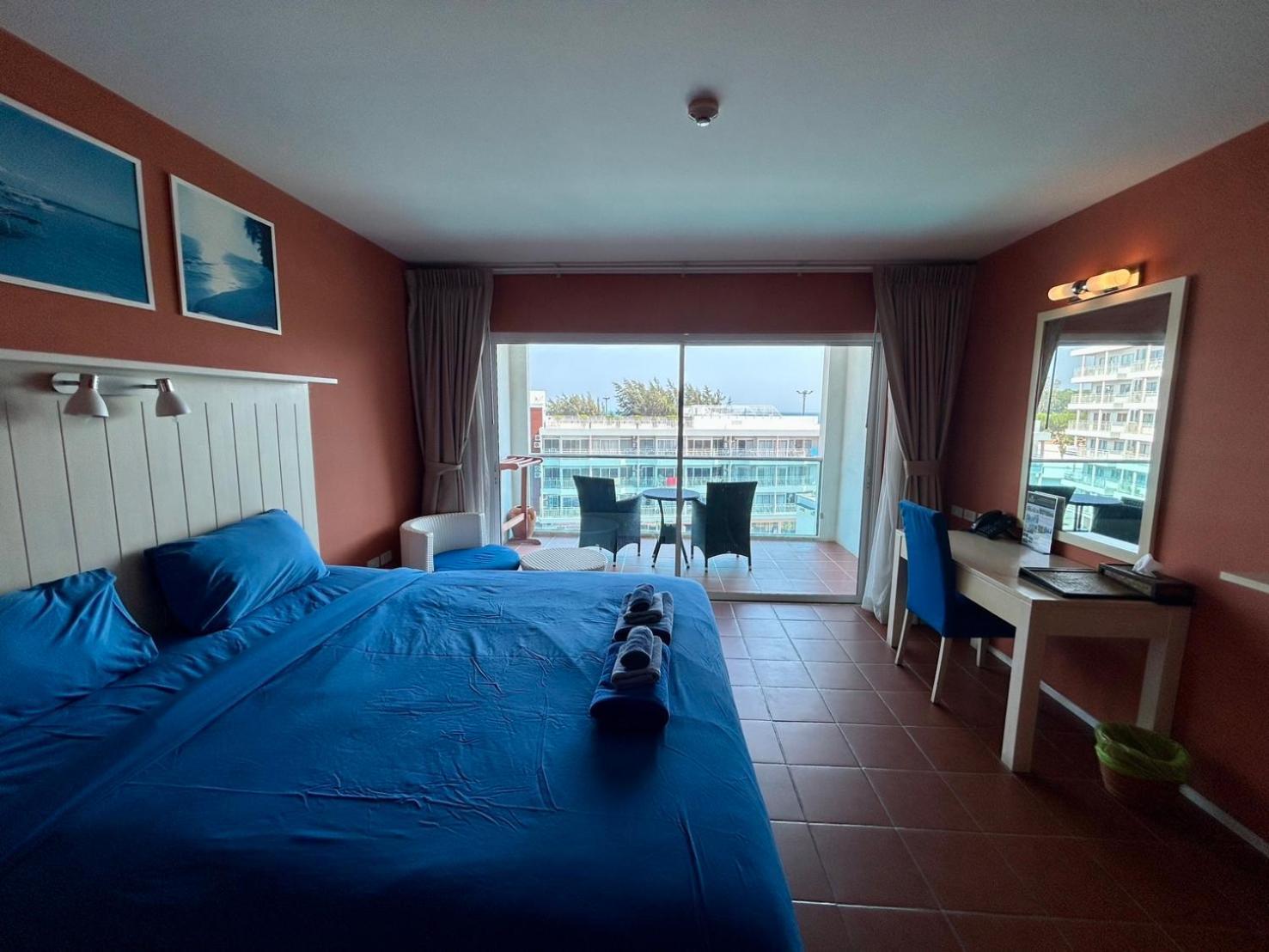 Resort Grandblue & Beachclub
