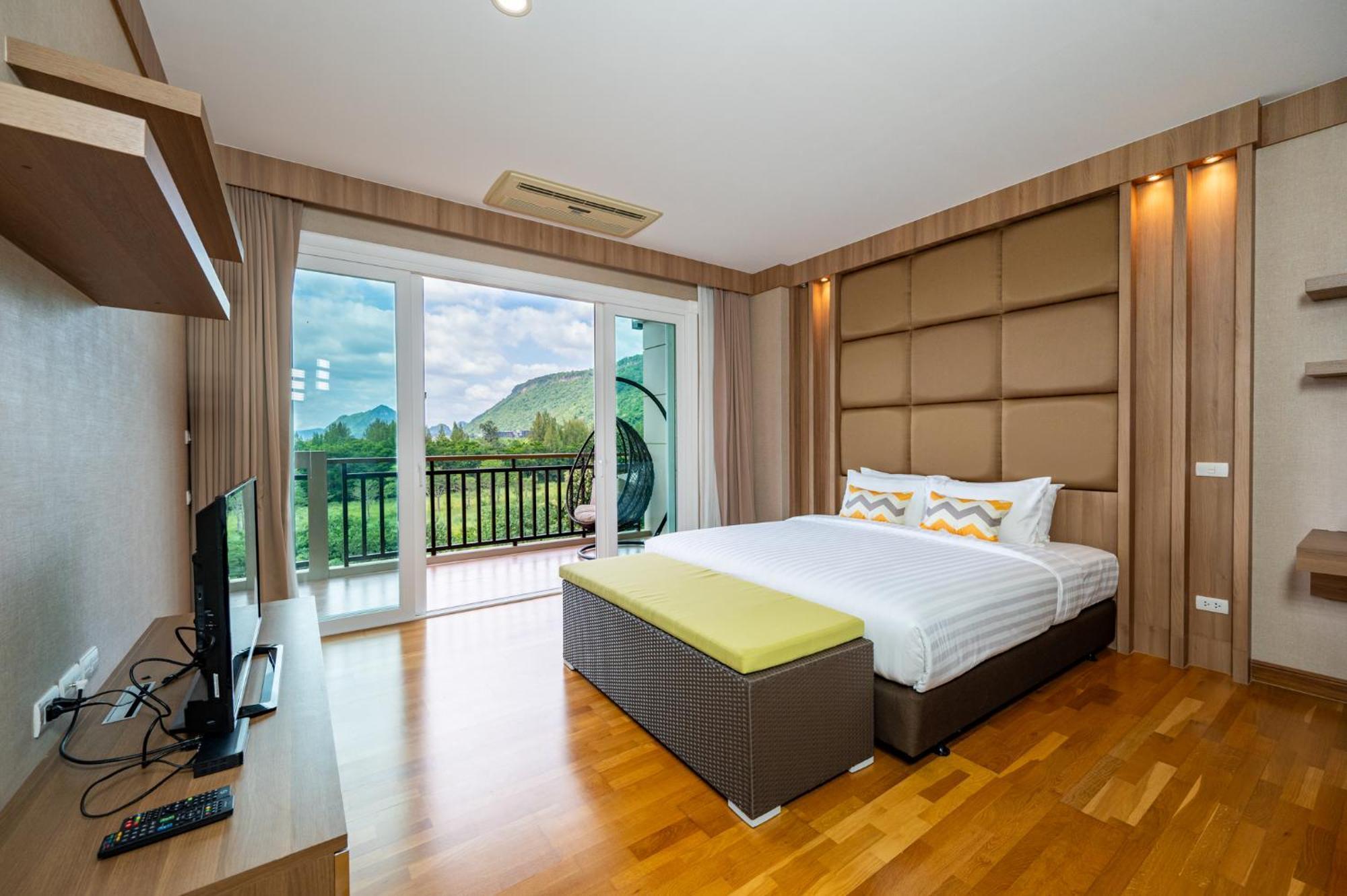Hotel Hillside Khaoyai 4*