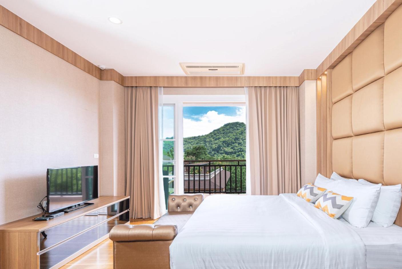 Hillside Khaoyai