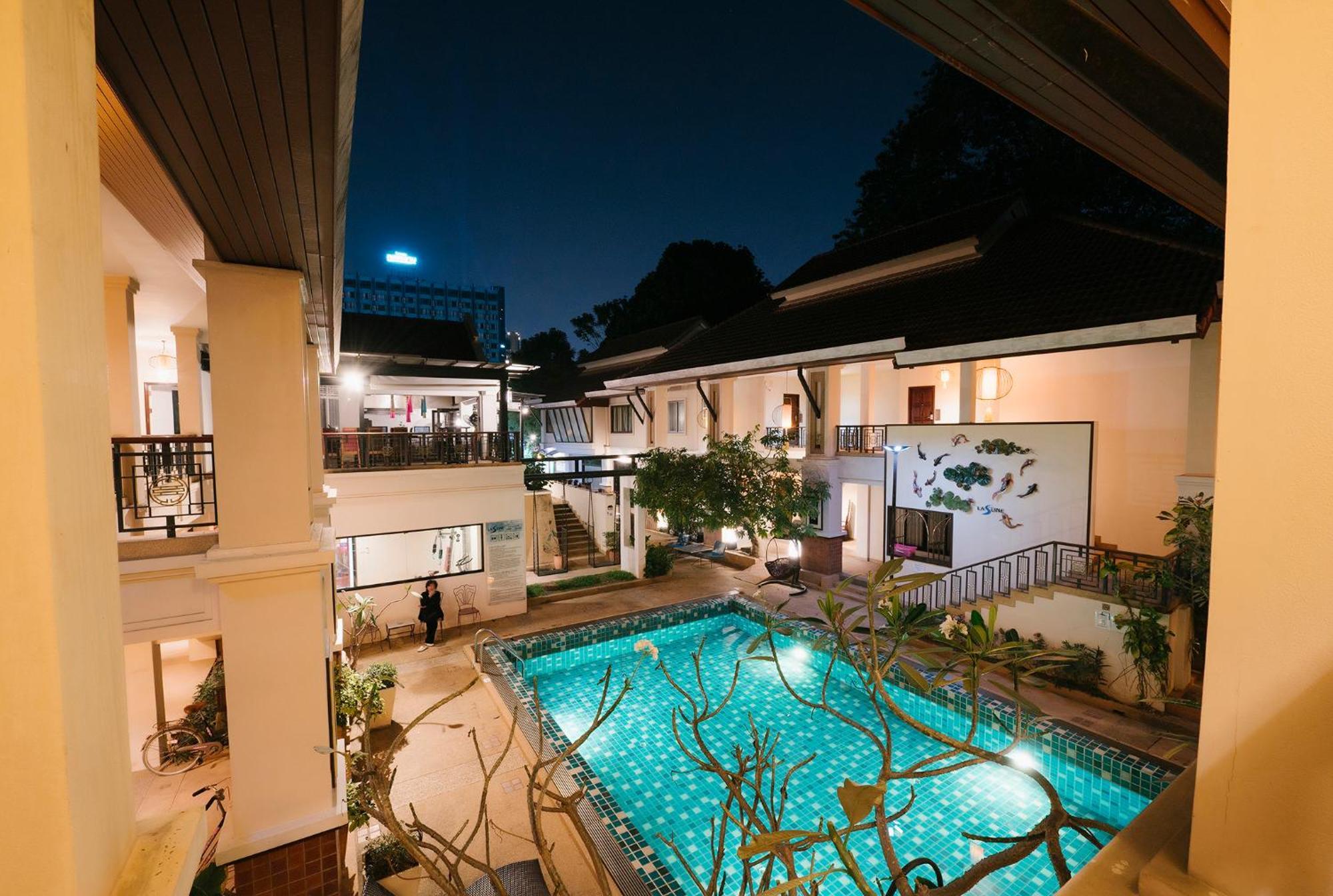 La Seine Resort,