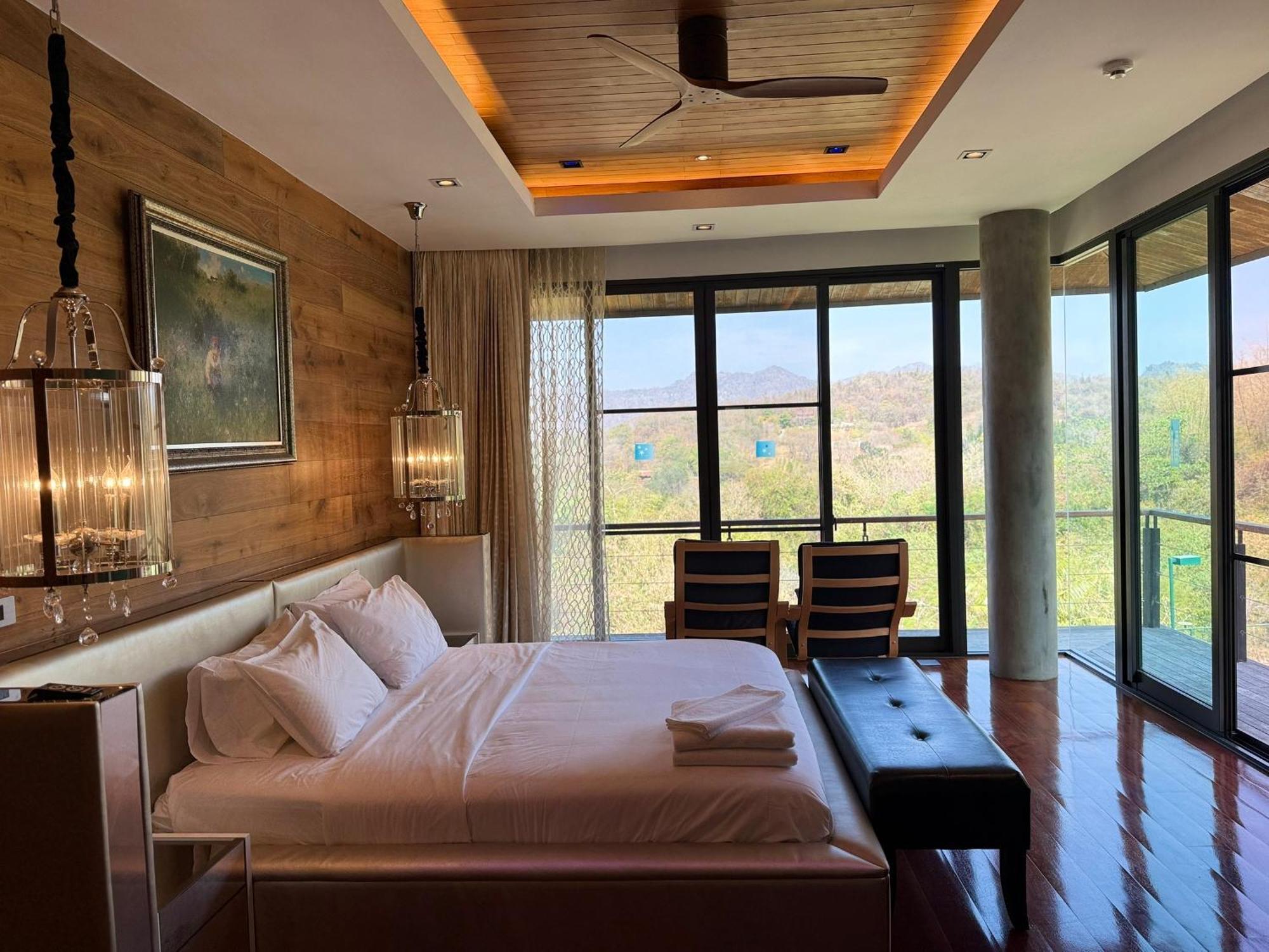 The Height Khaoyai Guest house