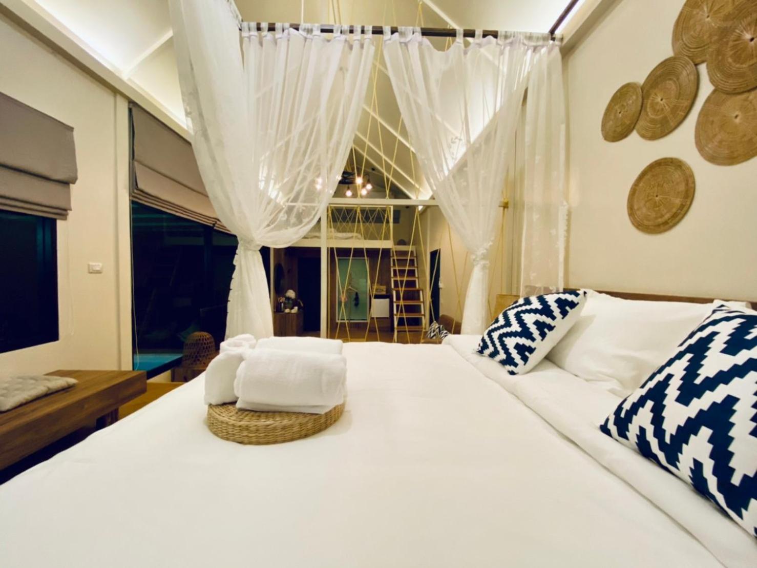 Baan Nai Baan Nok Resort Nakhon Nayok