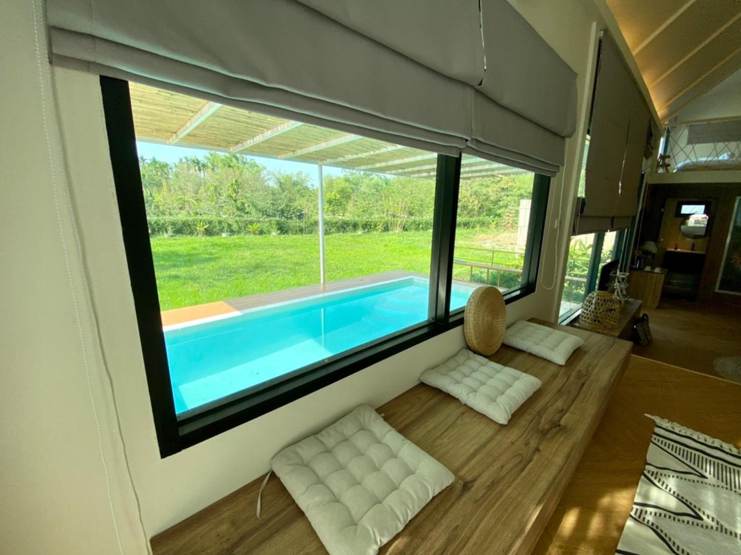 Baan Nai Baan Nok Resort 2*