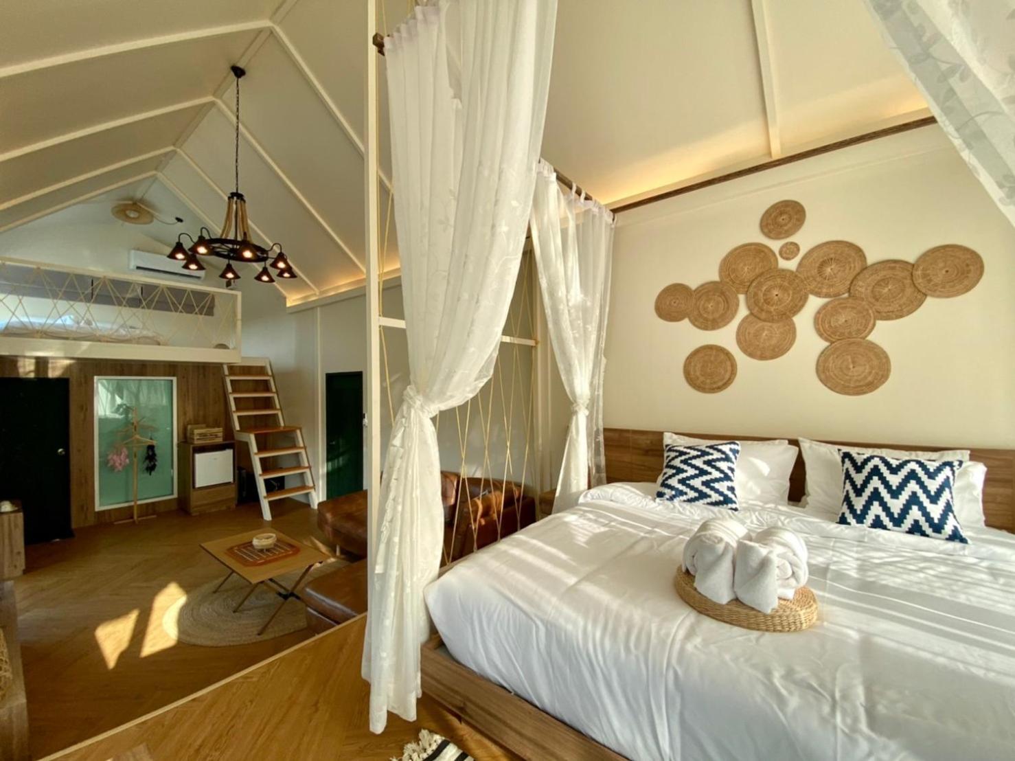 Baan Nai Baan Nok Resort Nakhon Nayok
