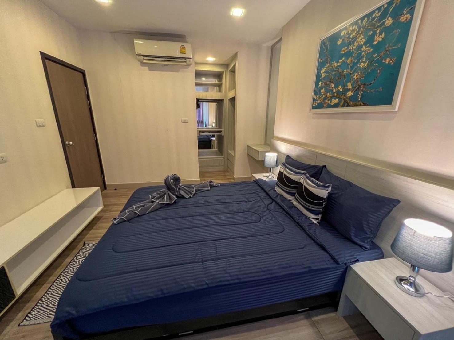 The Prio Near Airport Plaza Apartment