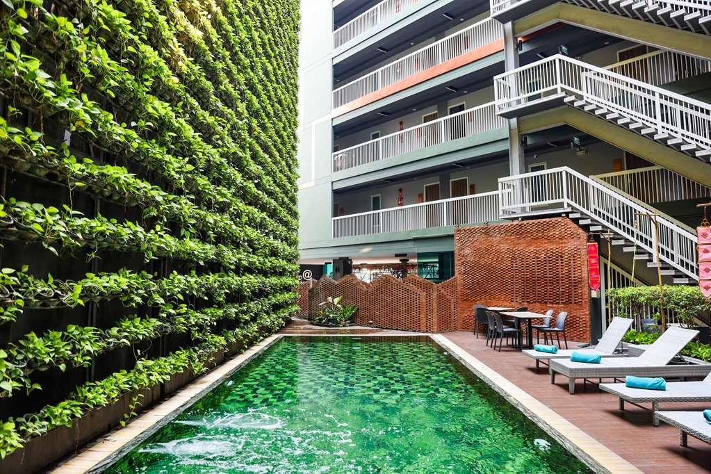 Cross Vibe Chiang Mai Decem, Nimman Hotel 4*