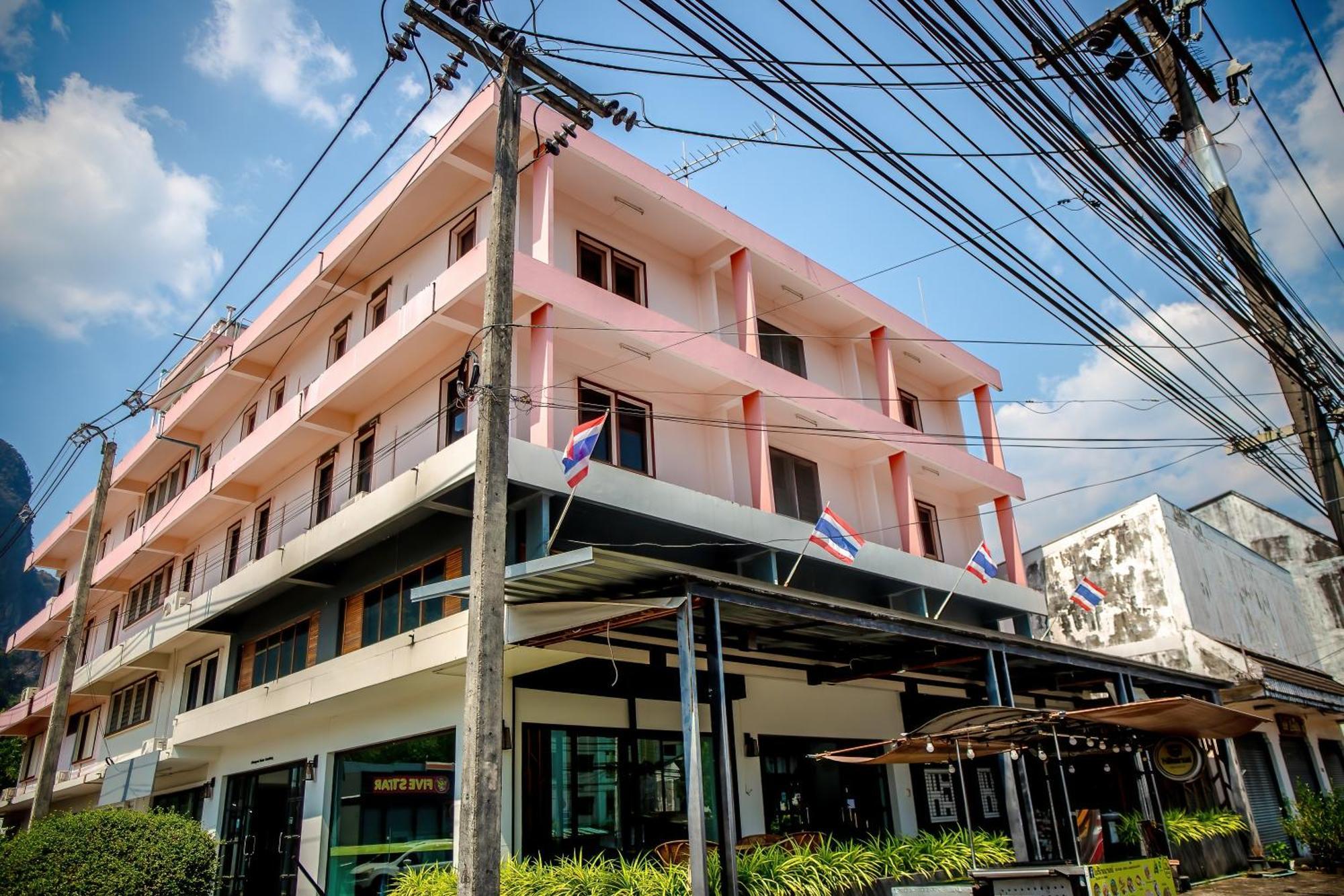 Hotel Lukmuang 2 2*