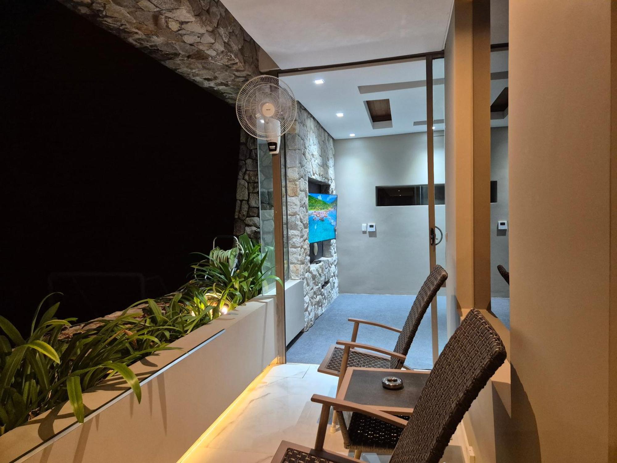 Villa Skyfall Thailand Phuket