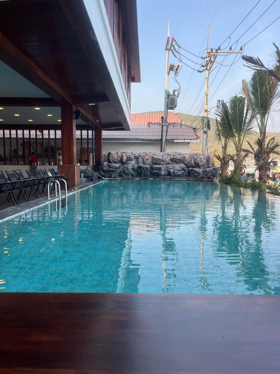 Resort The Sky & Sea 3*