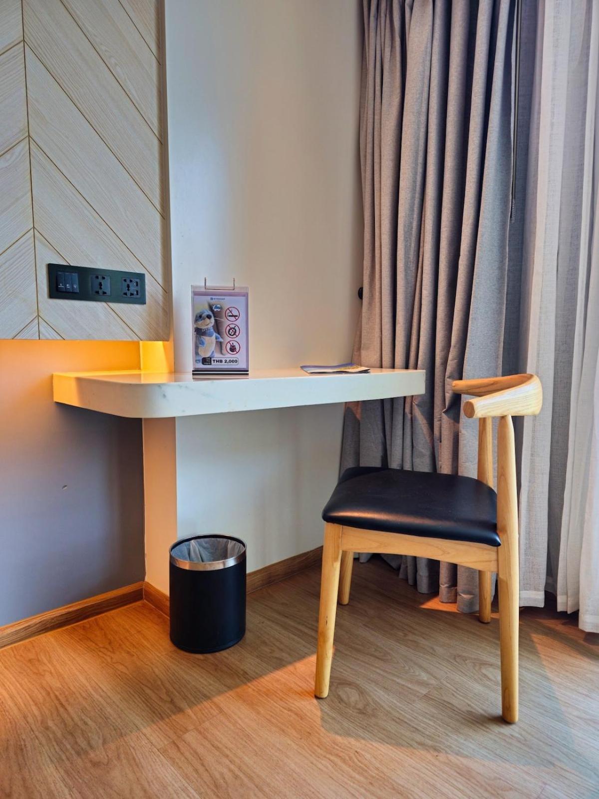 Super La 2 Pool Apartment *