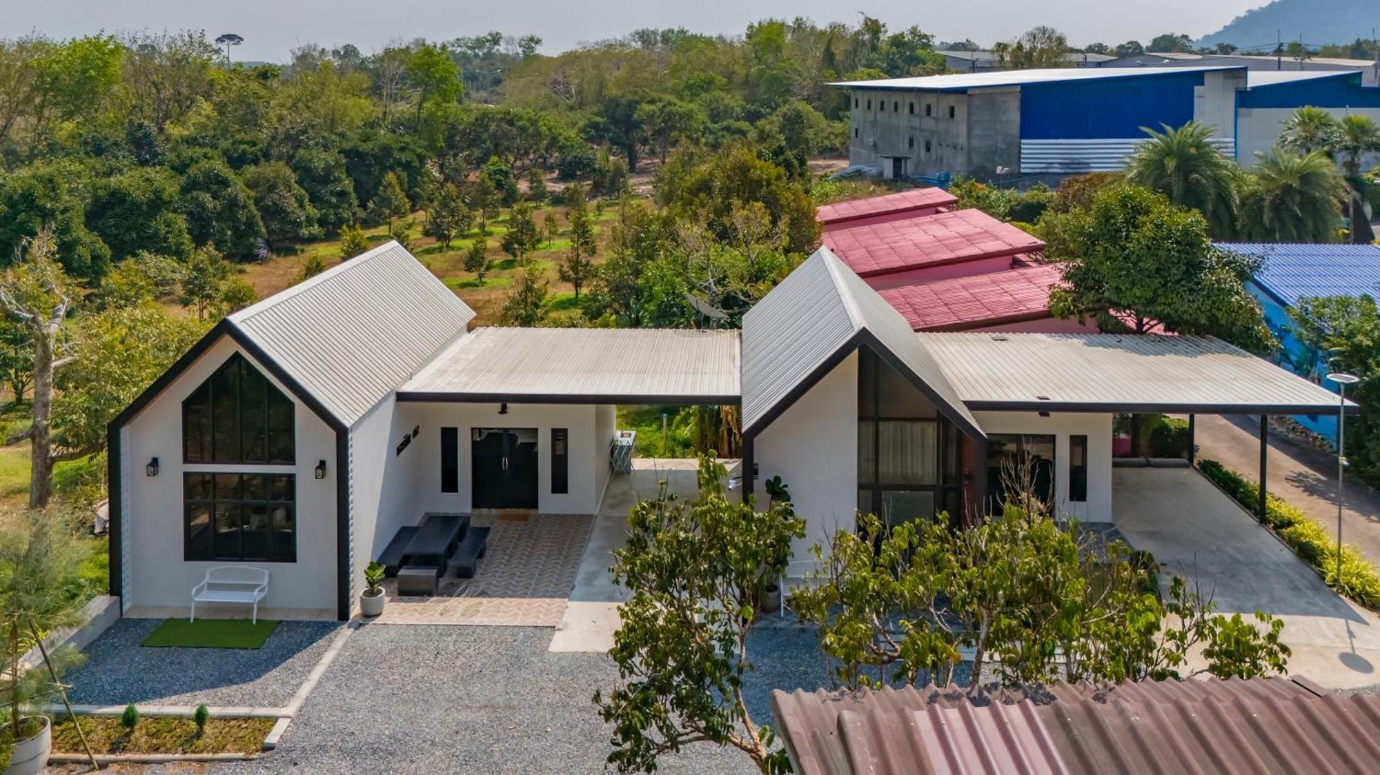 Baan Suan Mee Tang Resort 3*