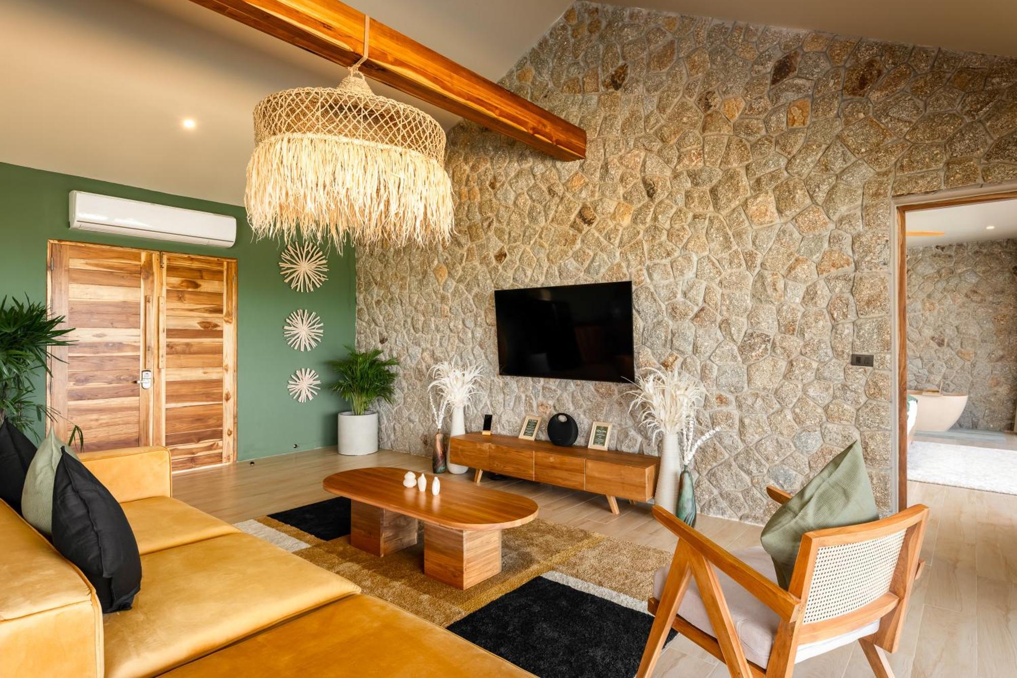 Hotel Wild Elephant Sanctuary 5*