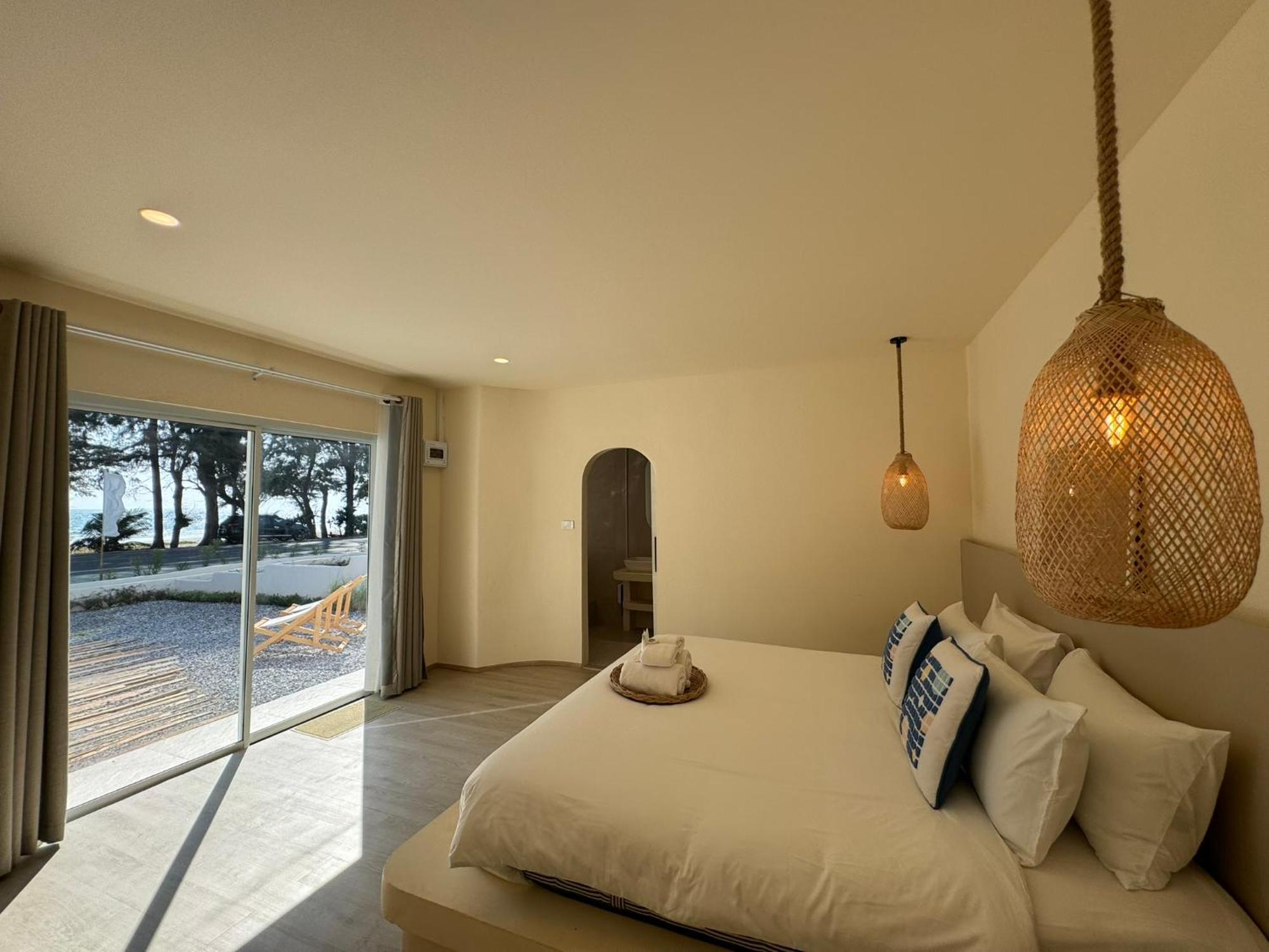 Sunvada Resort *