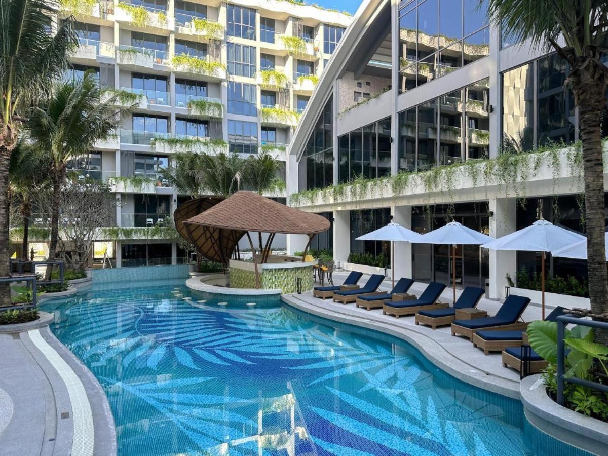 Hotel La And 4*
