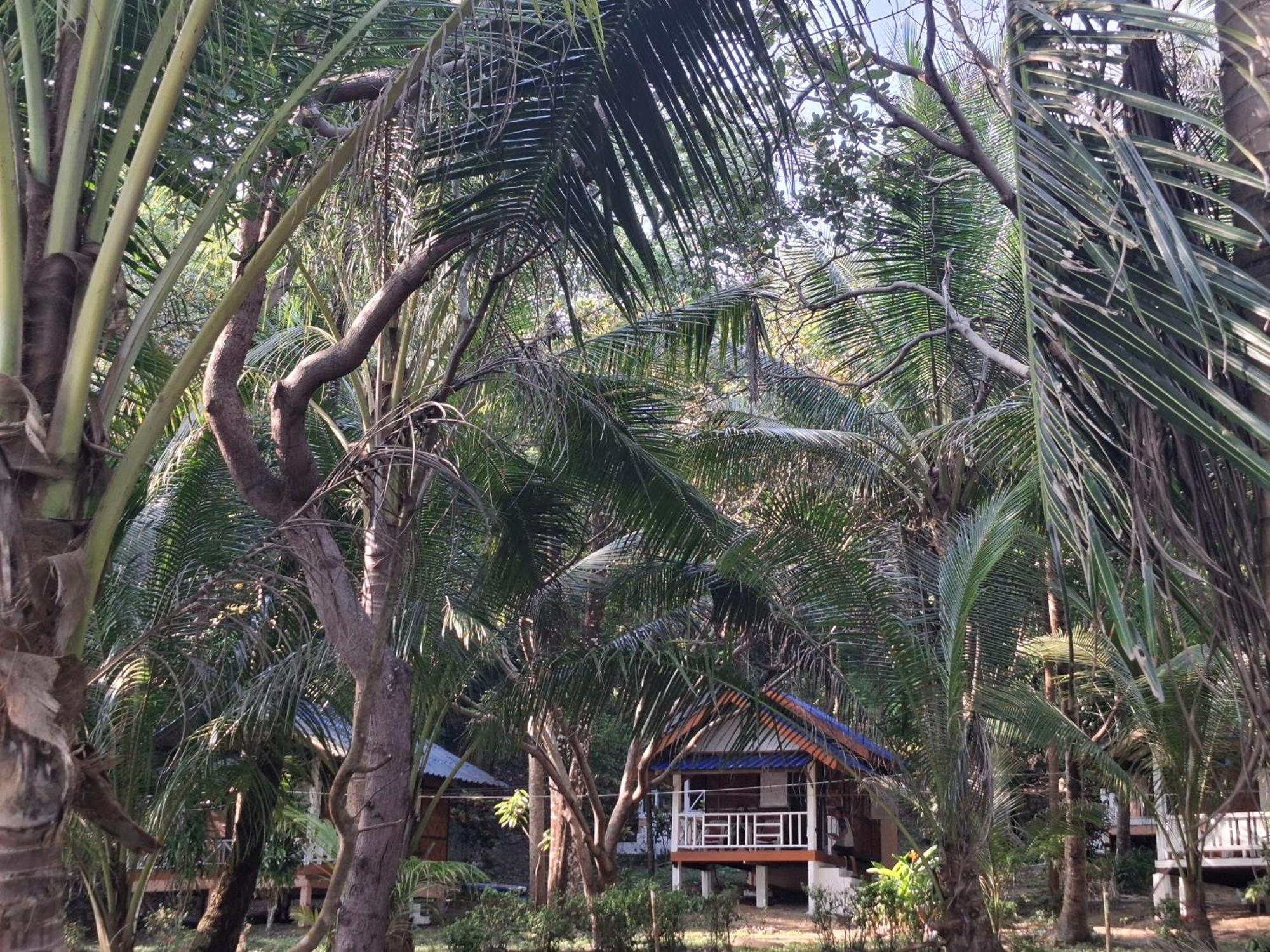 Baan Suan Kayoo 1 Long Aow Yai Resort