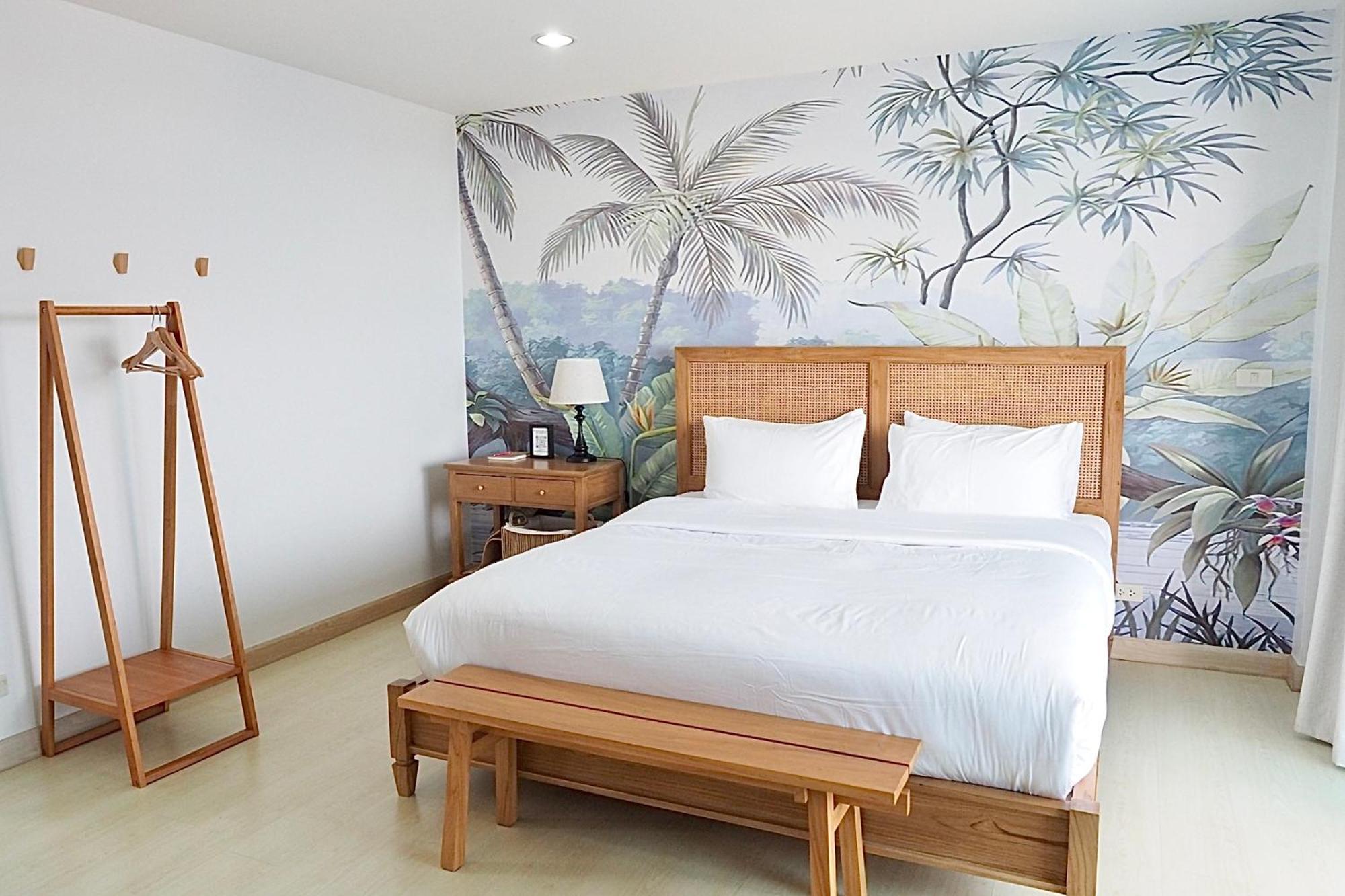 The By Thanthita Next To Wonnapa Free Apartment Bang Saen