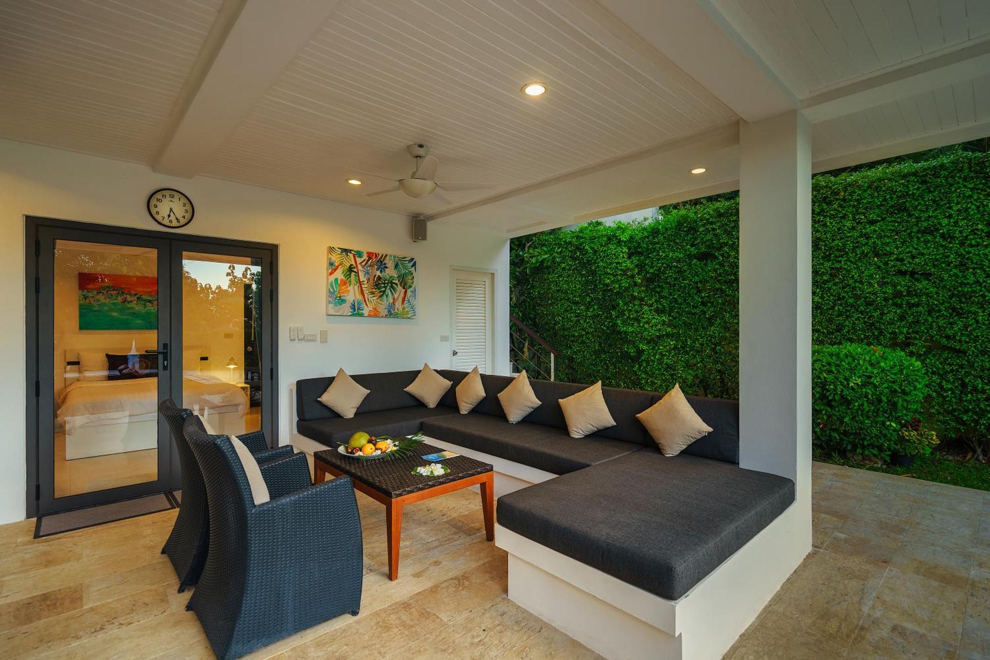 Villa 3 Bedroom Luxury 5 Star Seaview Esprit Sdv087-by Samui Dream *